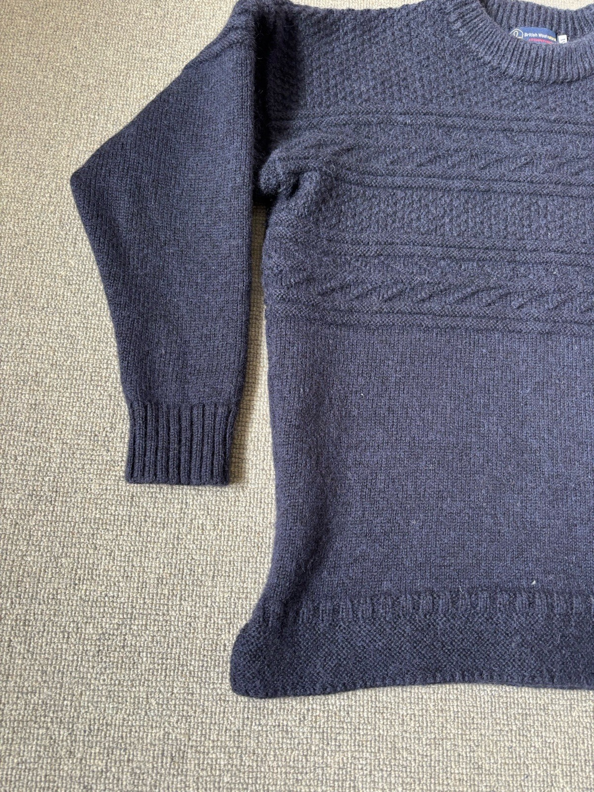 Traditional Guernsey British Wool Naturally Fisherman Jumper Navy Gansey M