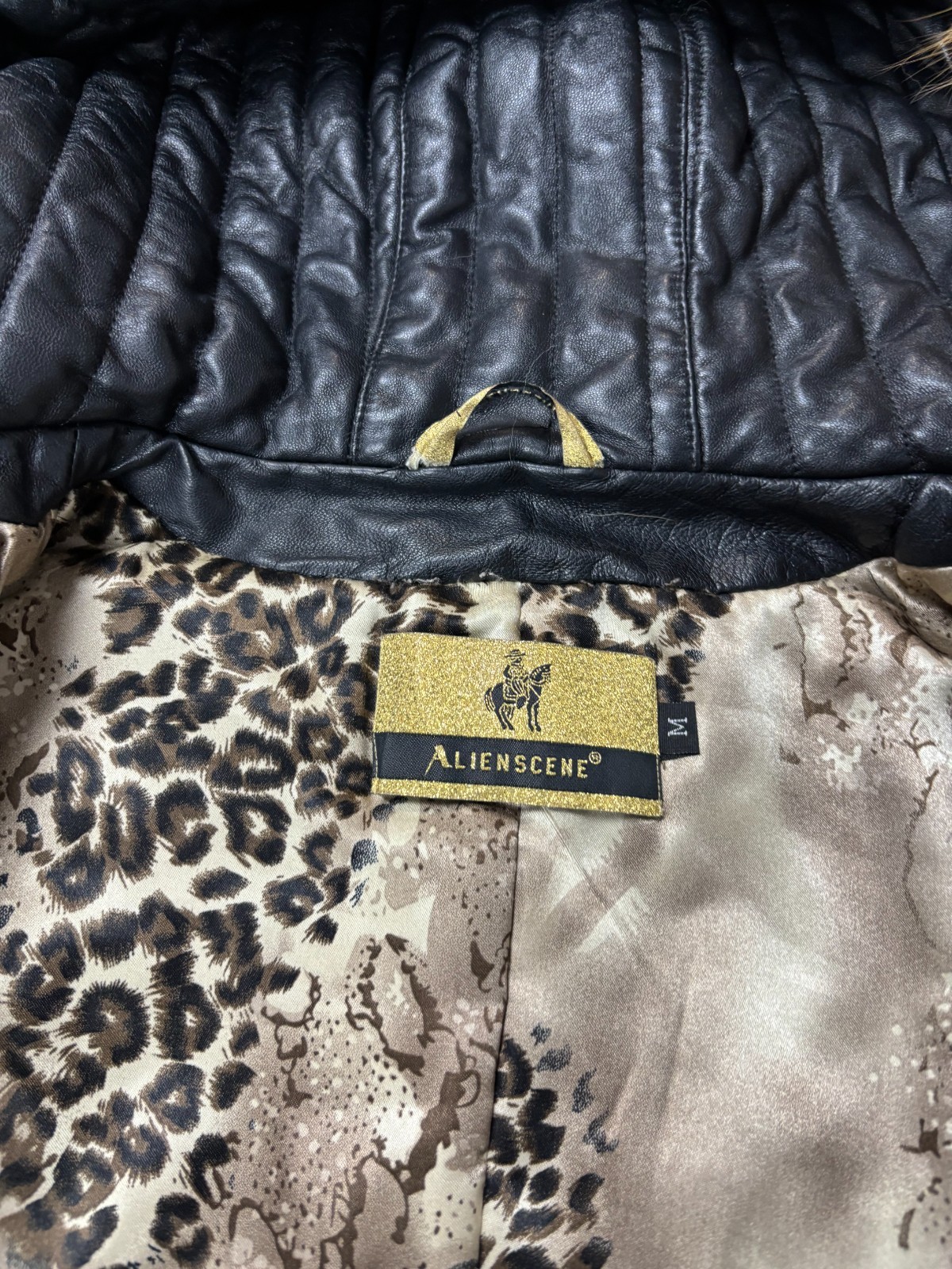 2000s JAPANESE ISSEY MIYAKE STYLE RARE LUXURY FUR/LEATHER BOMBER JACKET