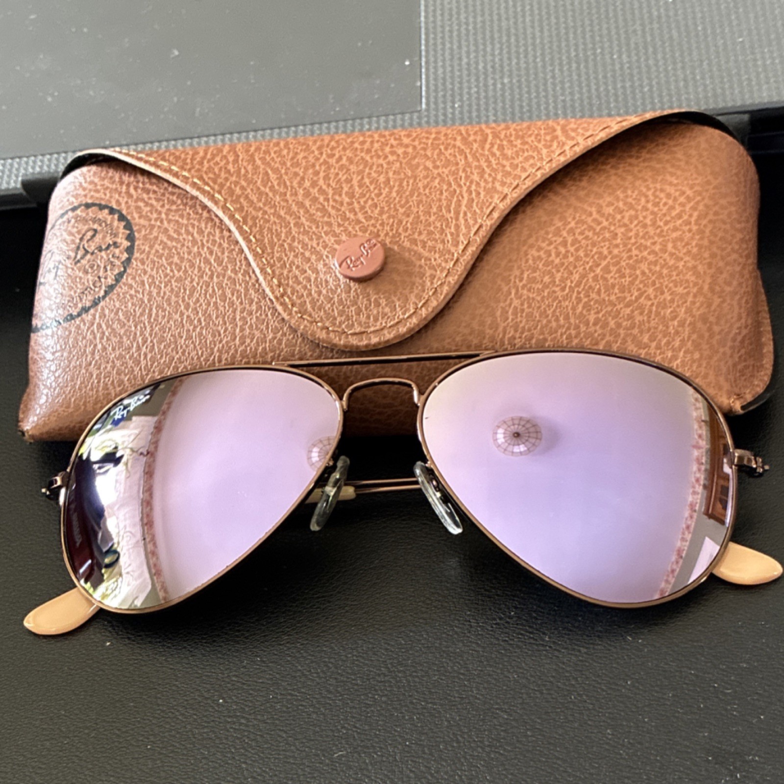 Ray-Ban Aviators RB3025 58mm. Bronze Frames with Lilac Purple Mirrored Lenses.