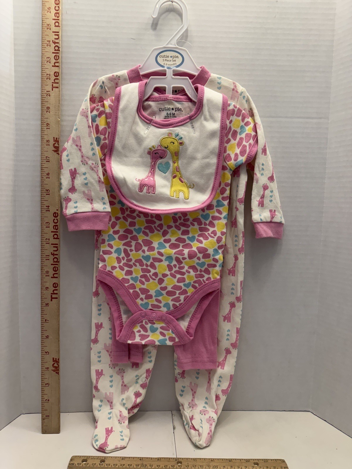 Cutie Pie 4 pc Baby Girl Giraffe 6-9 Months, Sleeper, Bodysuit, Pants & Bib, New