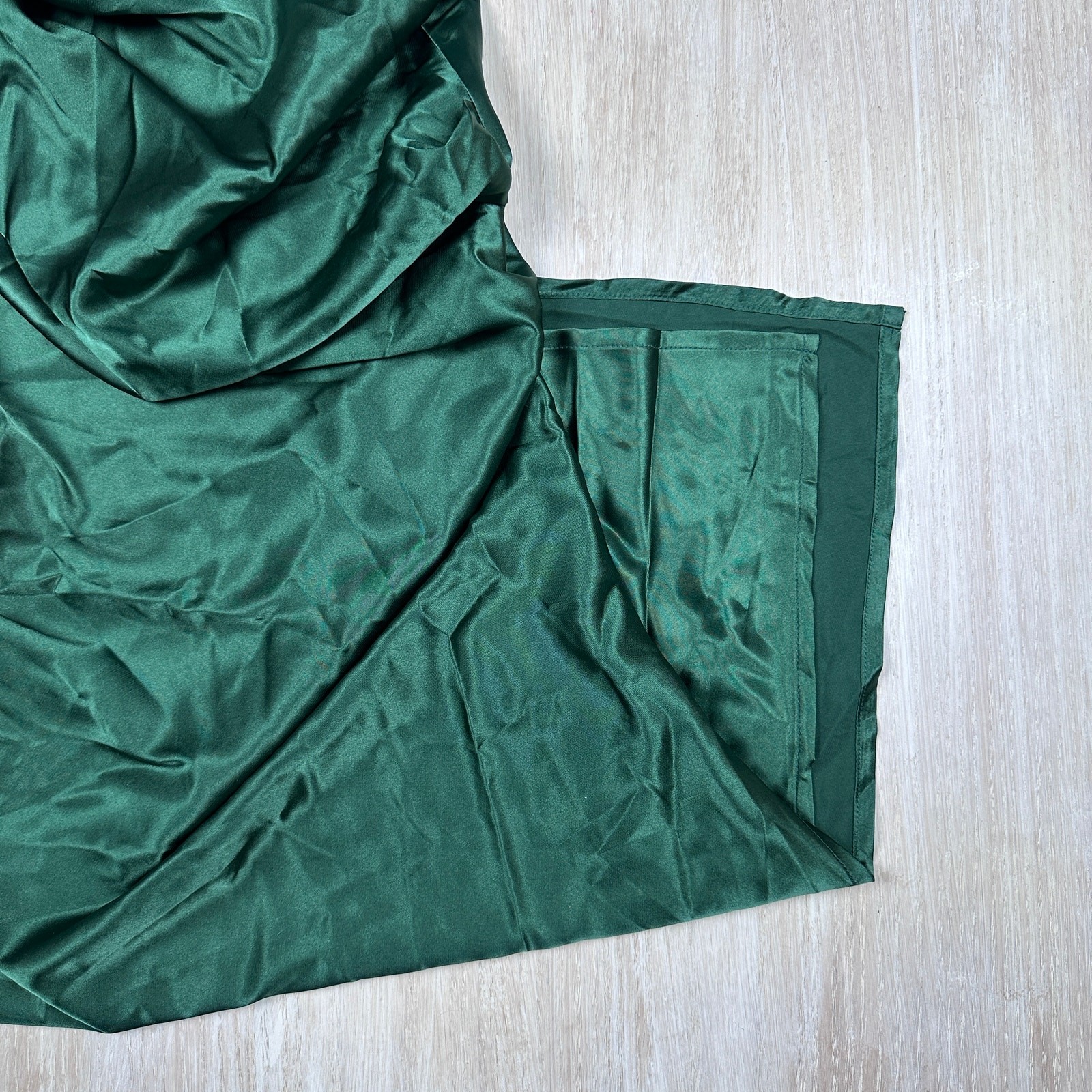NWT Ladivine by Cinderella Divine Emerald Slim Fit Satin Elegant Midi Dress XL