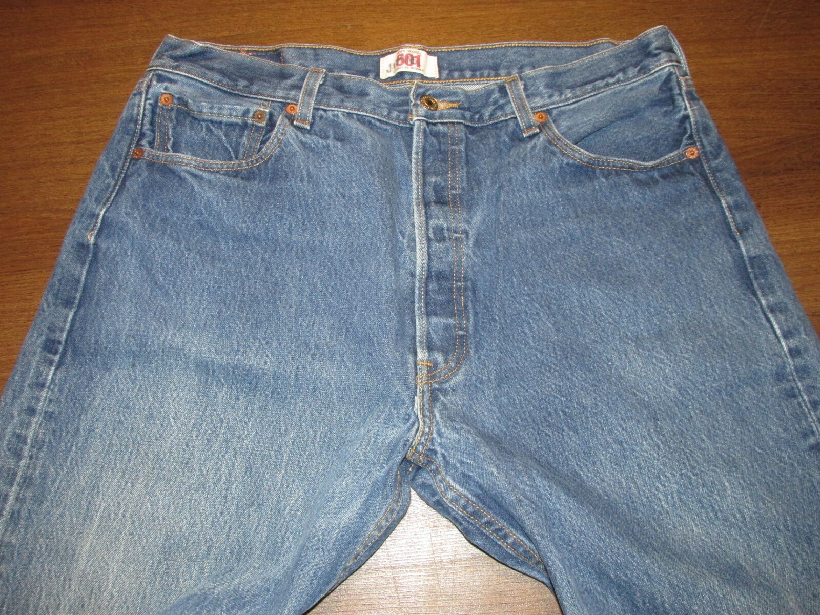 Levis 501 Button Fly Perfect Faded Denim Jeans Pant Men’s 38 x 33 (TD5-18)