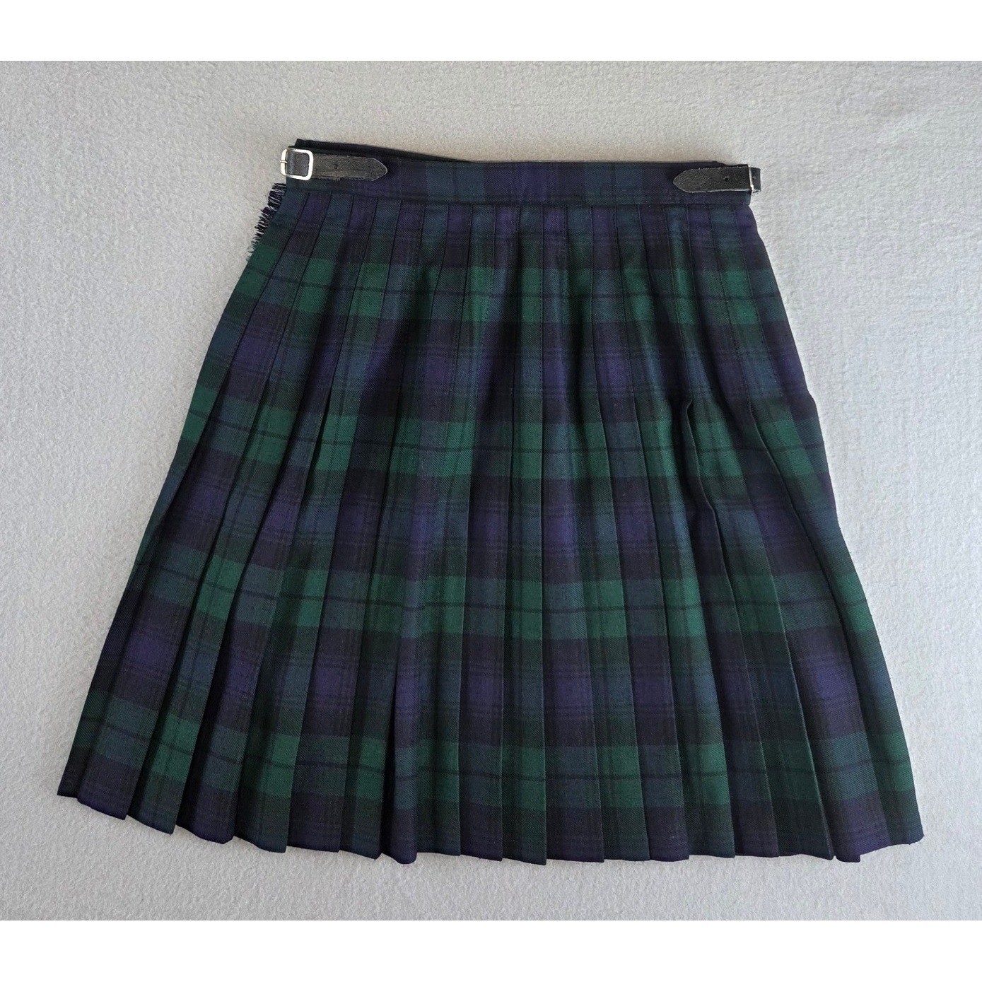Pringle of Scotland Vintage Plaid Kilt Skirt Women’s Size 8 Dark Academia Preppy