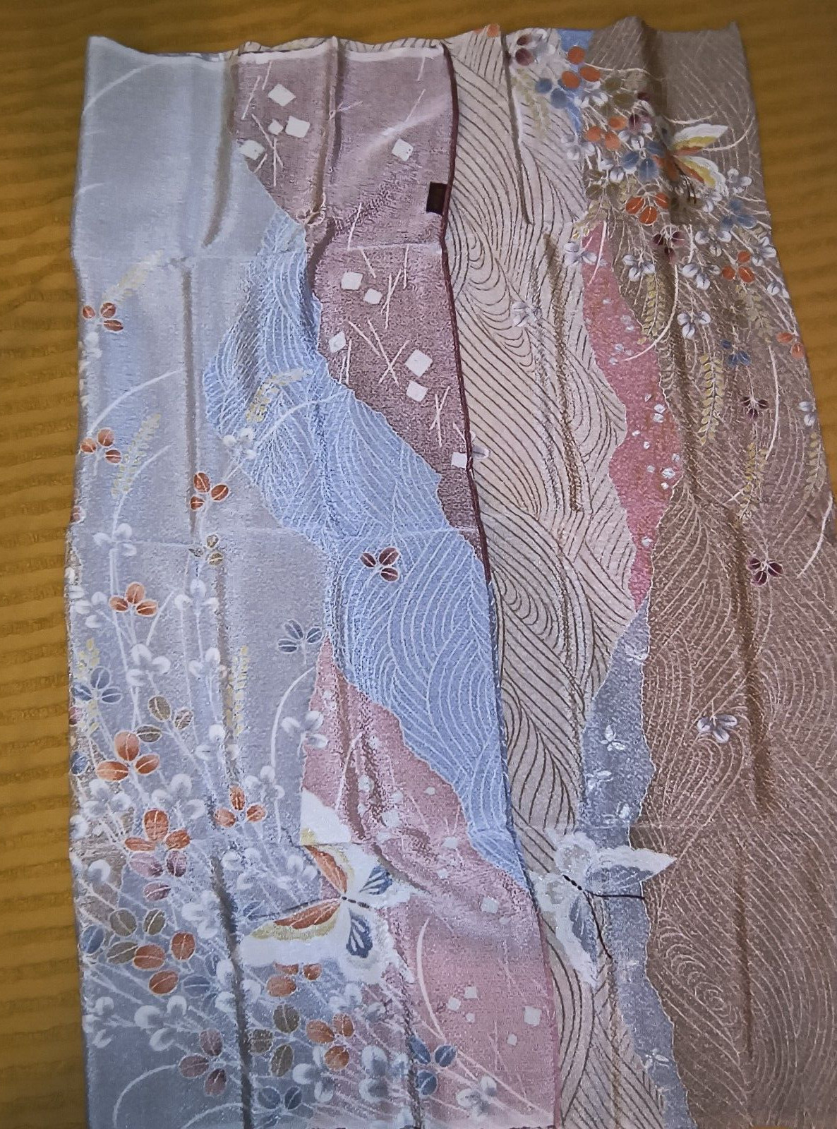 Stunning Scarf w/Flowers- Butterfly Motif (Japan)