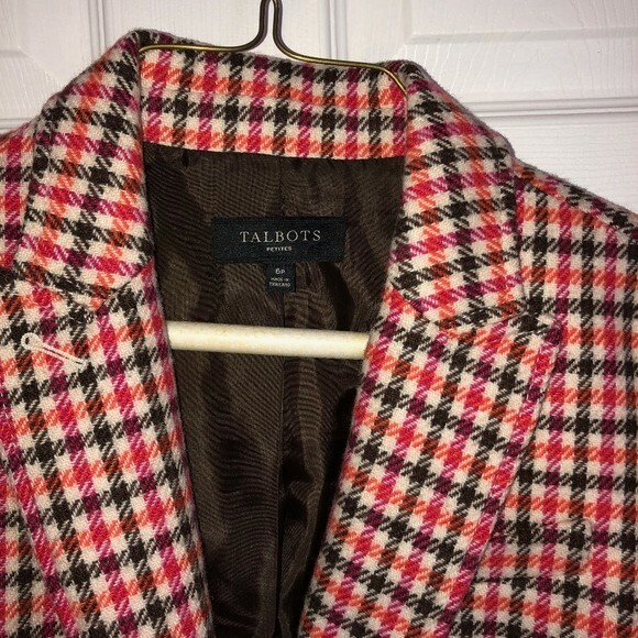 Talbots wool blend houndstooth checkered blazer size 6P in EUC retails $199