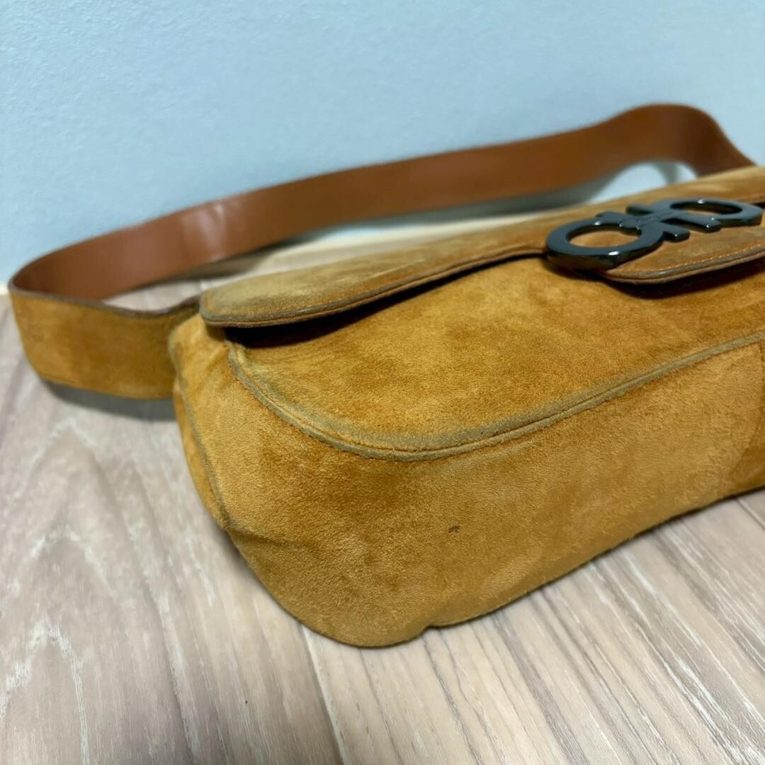 Salvatore Ferragamo One Shoulder Bag Gancini Suede Camel Vintage Auth From Japan