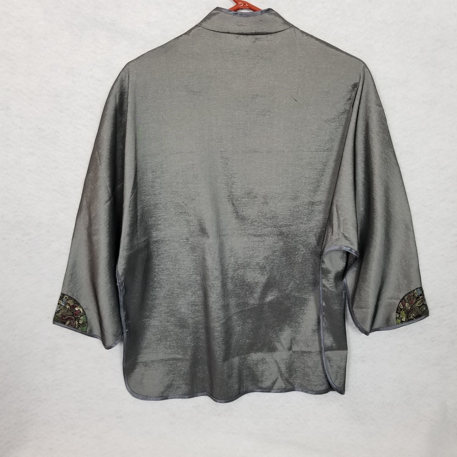 DOUBLE PEACH Women’s Asian Style Satin Embroidered Shirt Jacket Gray Size?