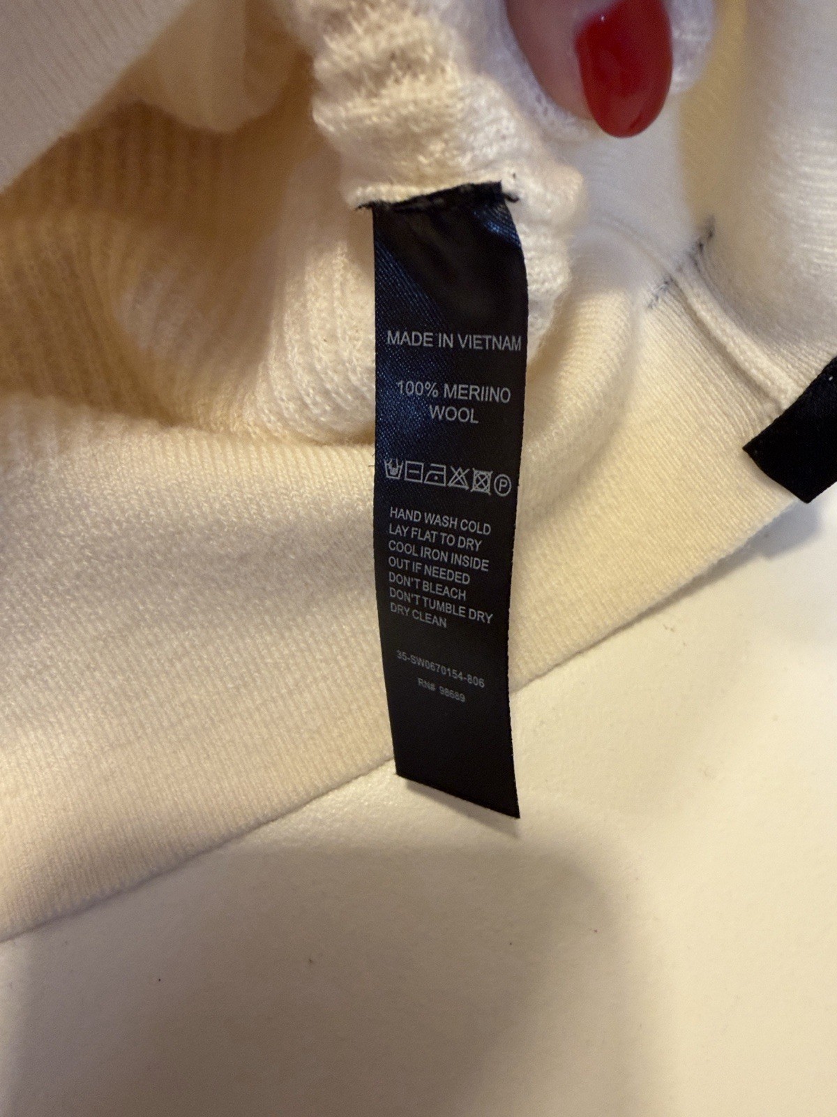 Todd Snyder Wool Classic Crewneck Sweater In Cream Sz XS. Box2