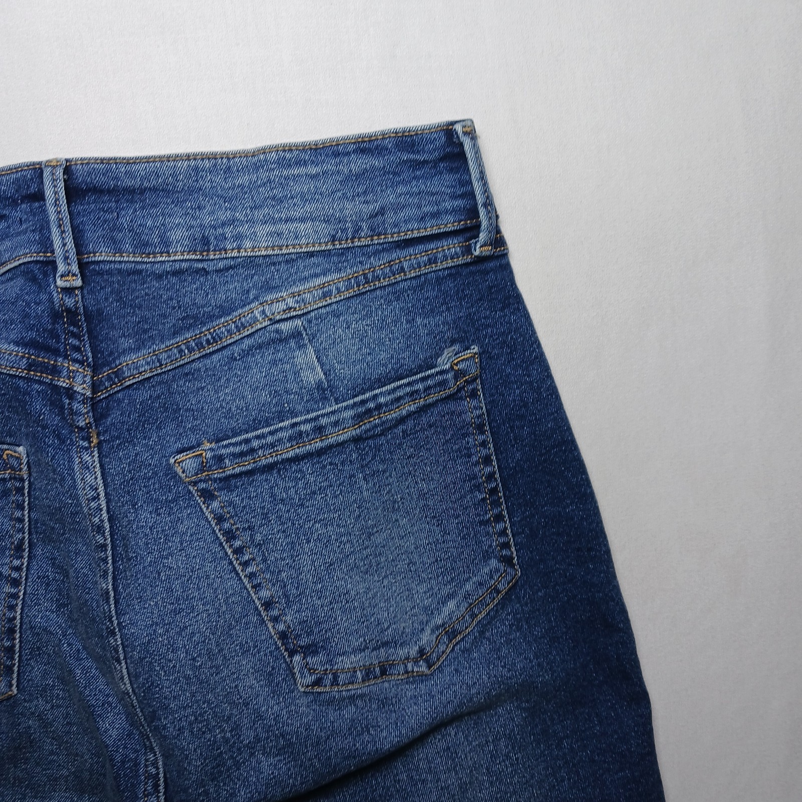 Forever 21 Premium Womens High Waist Tapered Leg Jeans 12 Dark Blue 31X28
