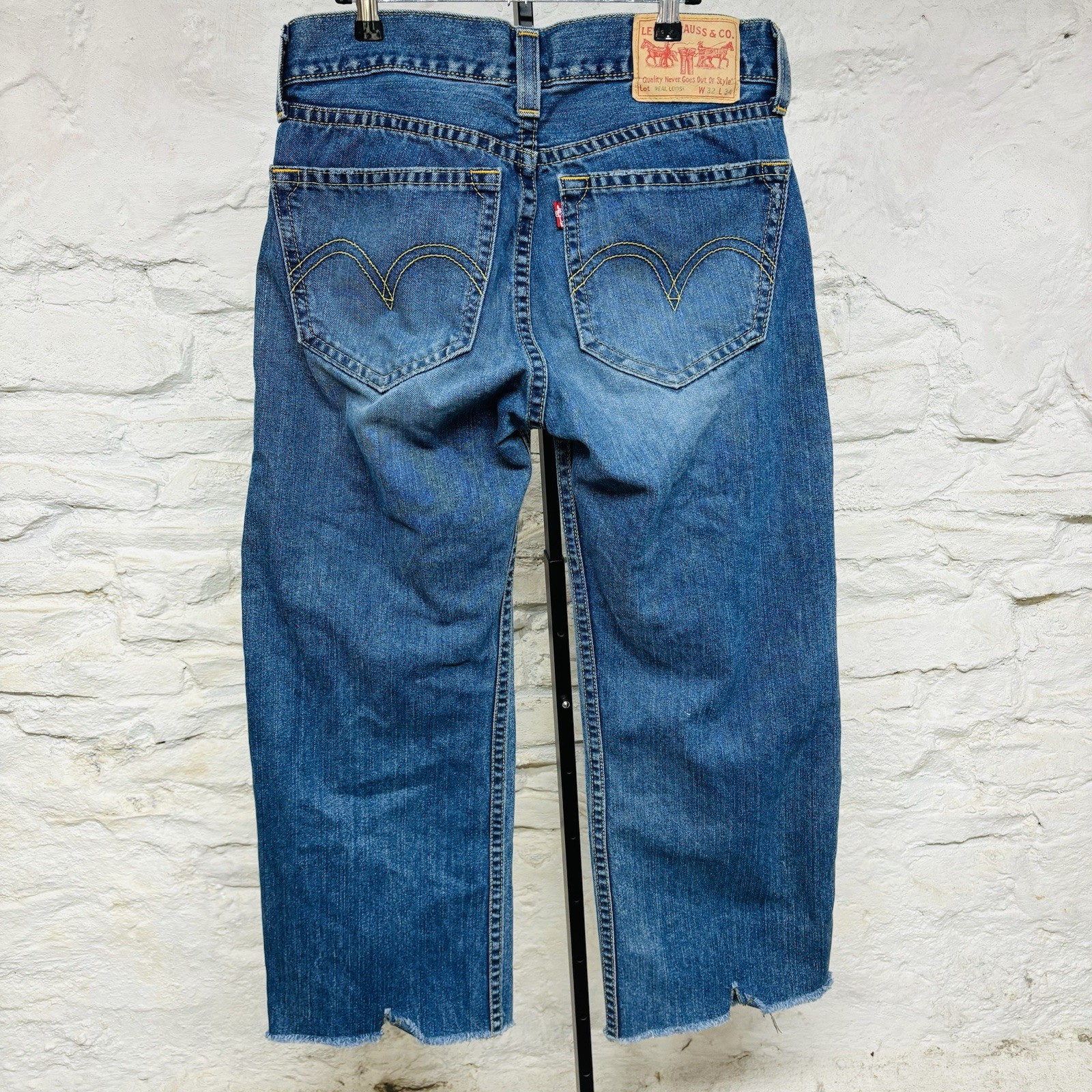 Levis Type 1 Jeans Baggy Real Loose Denim Cropped Raw Hem 32 Waist Vintage y2k