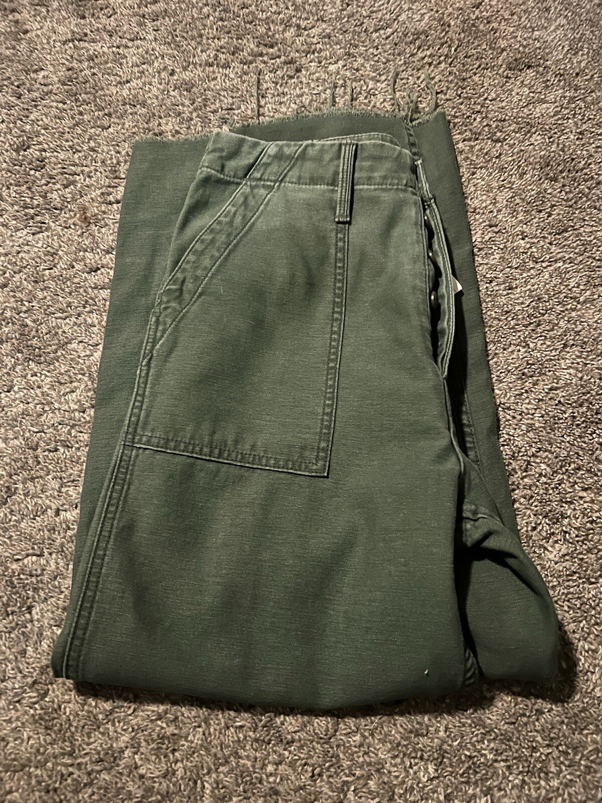 Mother Roger That RTH. Size 2/25 small hole under left pocket . NWT ￼