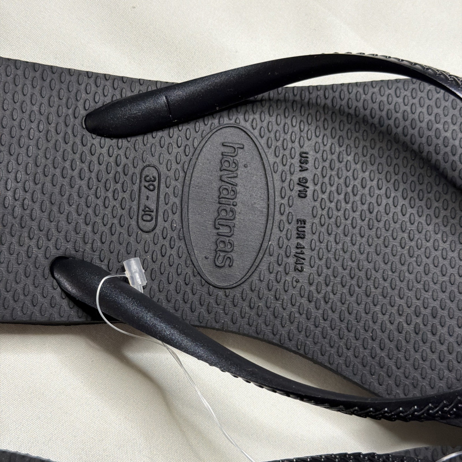 New in Original Box — Havaianas Slim Crystal Glow Full Color Flip Flops