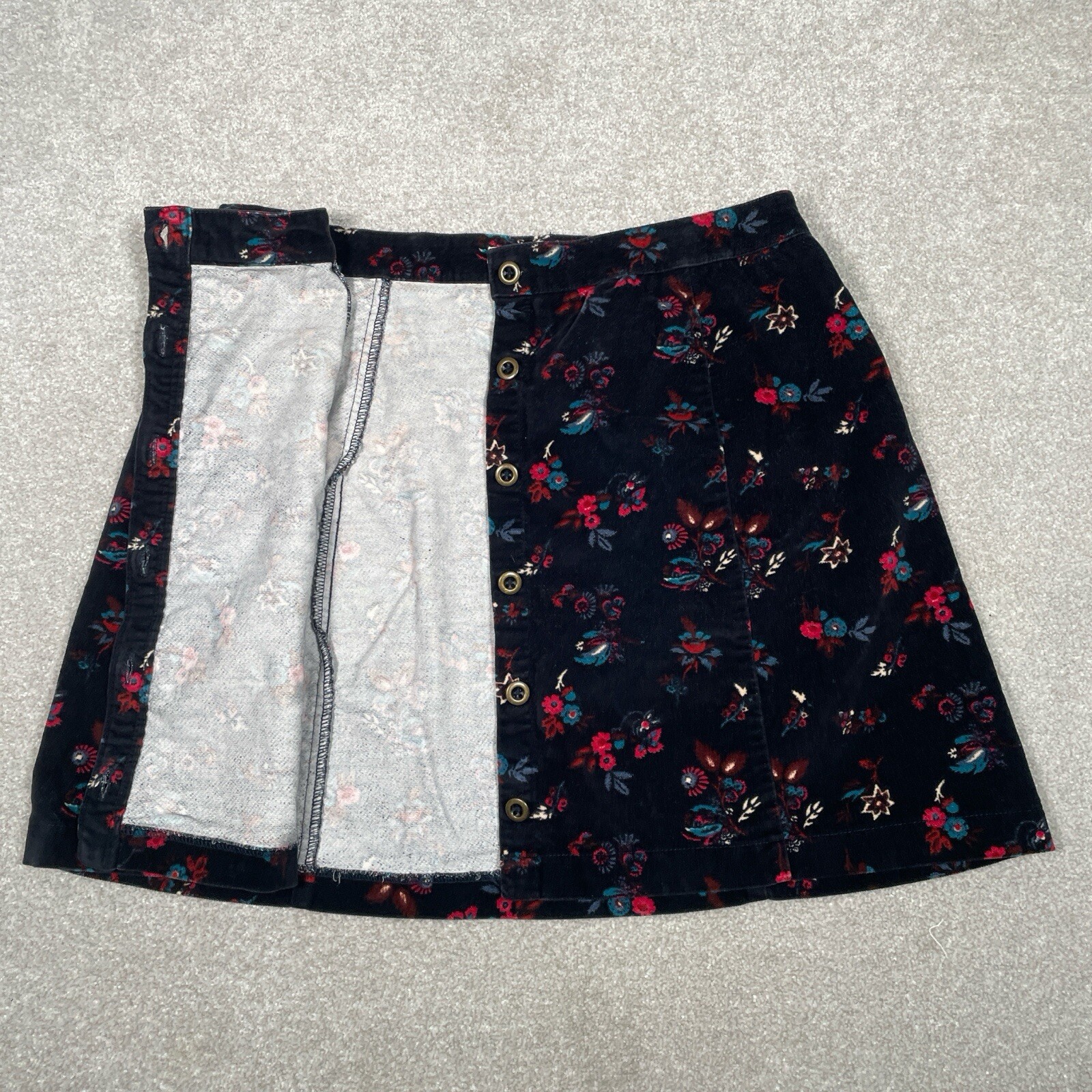 Hollister Mini Skirt Navy Blue Multicolor Floral Velour Button Up women’s uk8-10