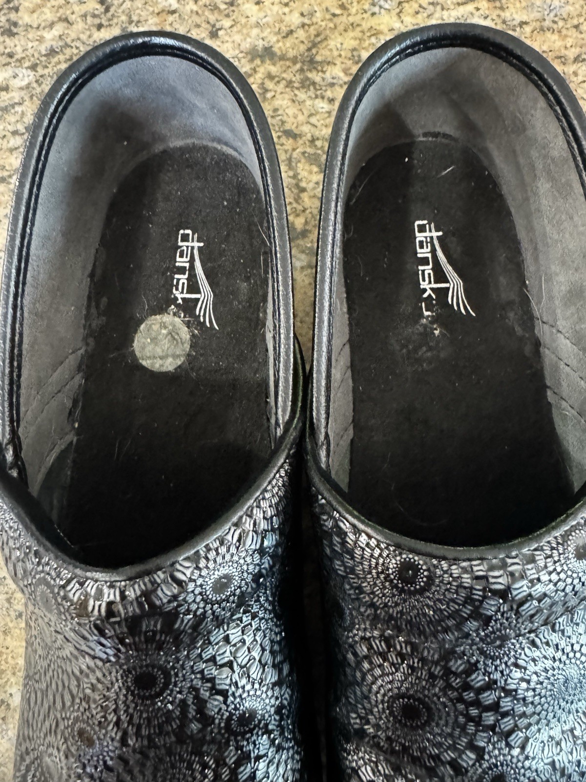 Dansko Professional Black Patent Leather Clog Slip-On Comfort Size 10.5 EUR 41