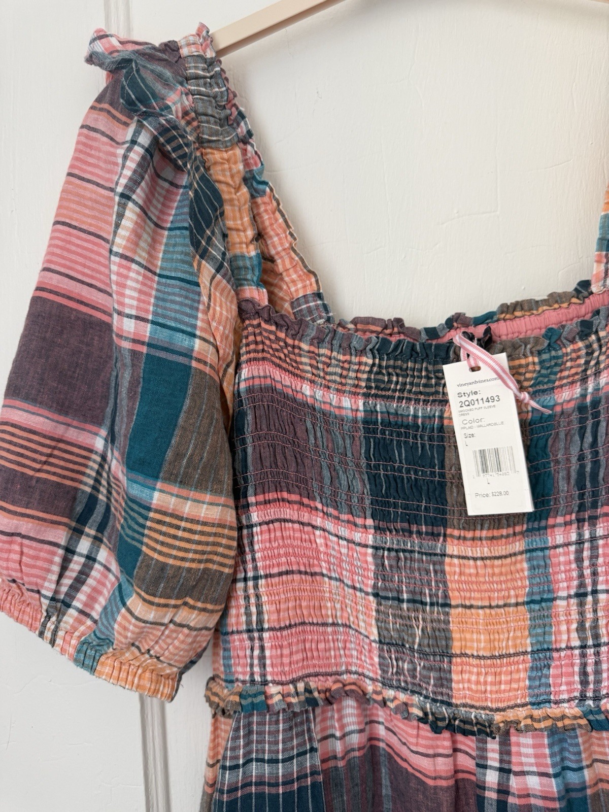 Vineyard Vines Plaid Midi L New with tags