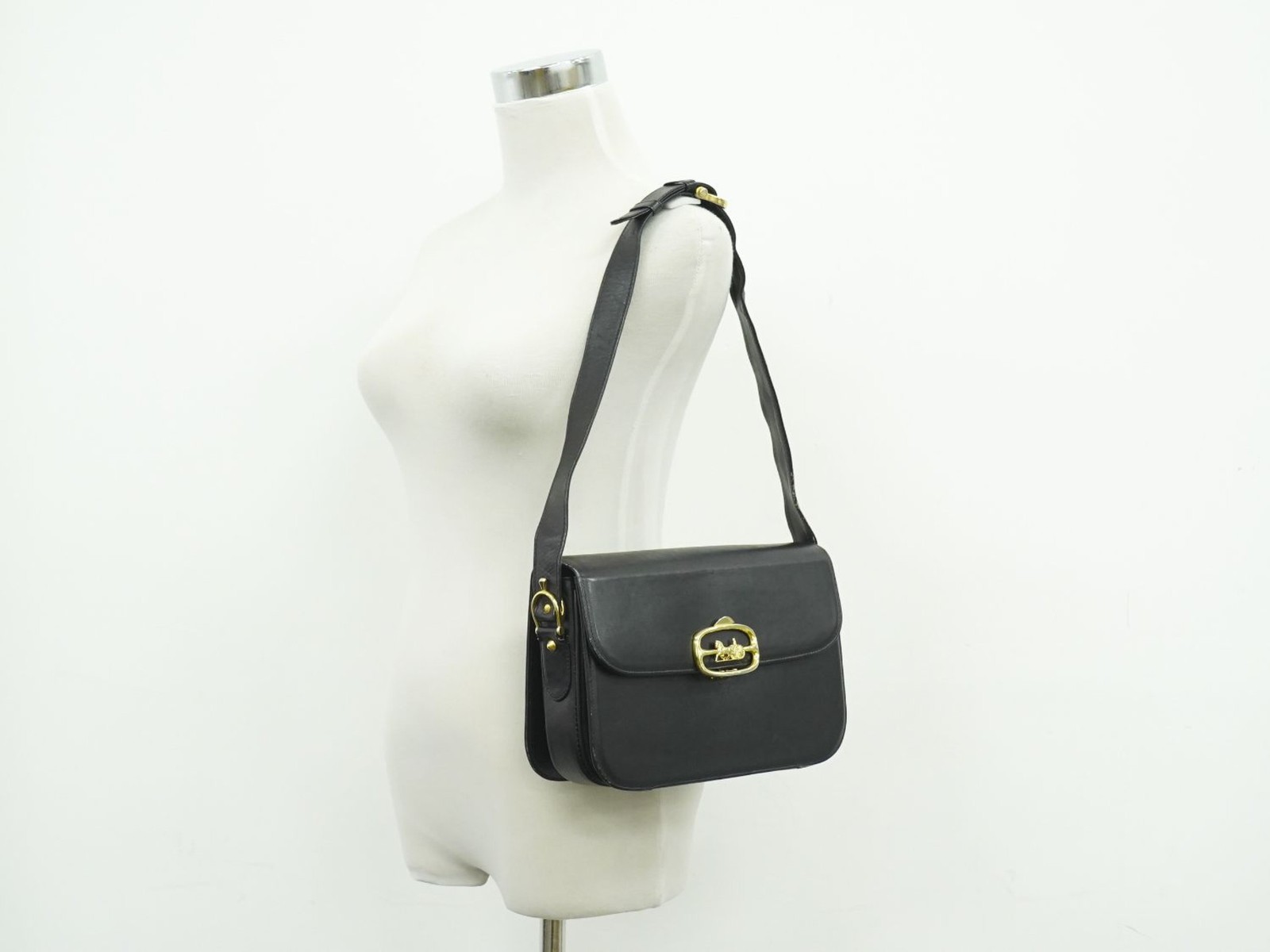 CELINE Horse Carriage Hardware Leather Shoulder Bag Black Gold