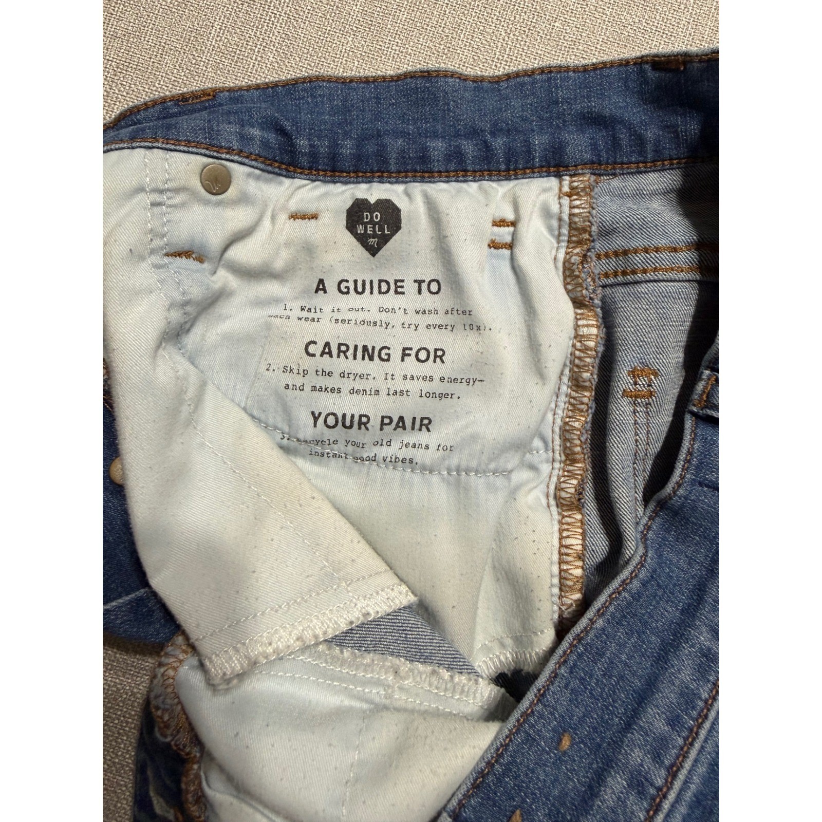 Madewell High-Rise Denim Shorts Size 26 Blue Button Fly Raw Hem Frayed Med Wash