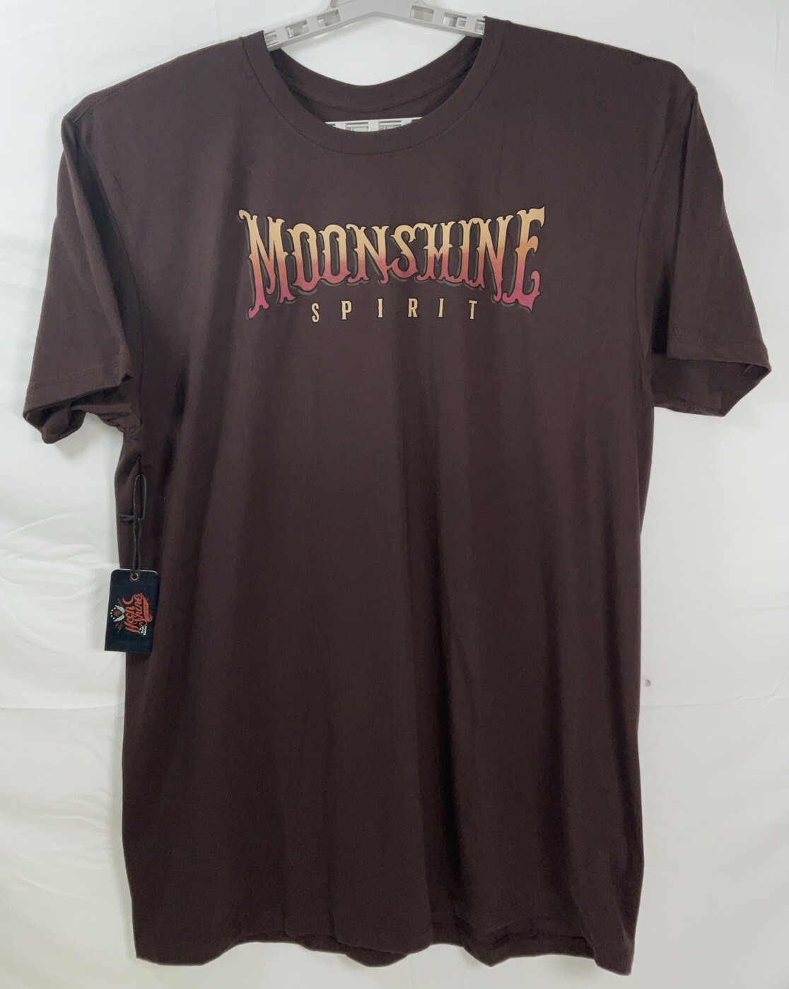NWT Men’s Brad Paisley Moon Shine Spirit Comes Alive Guitar T-shirt Brown XL