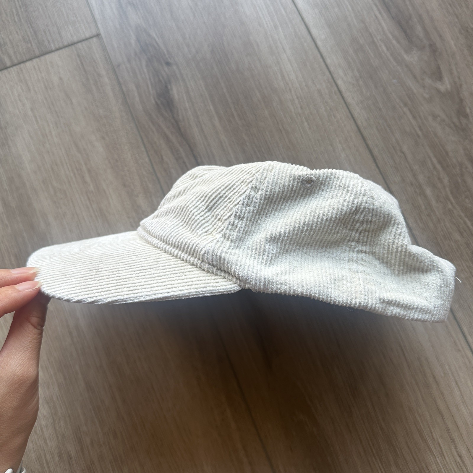 Levi’s Beige Corduroy Baseball Cap Embroidered Logo Adjustable Strap 22 in.