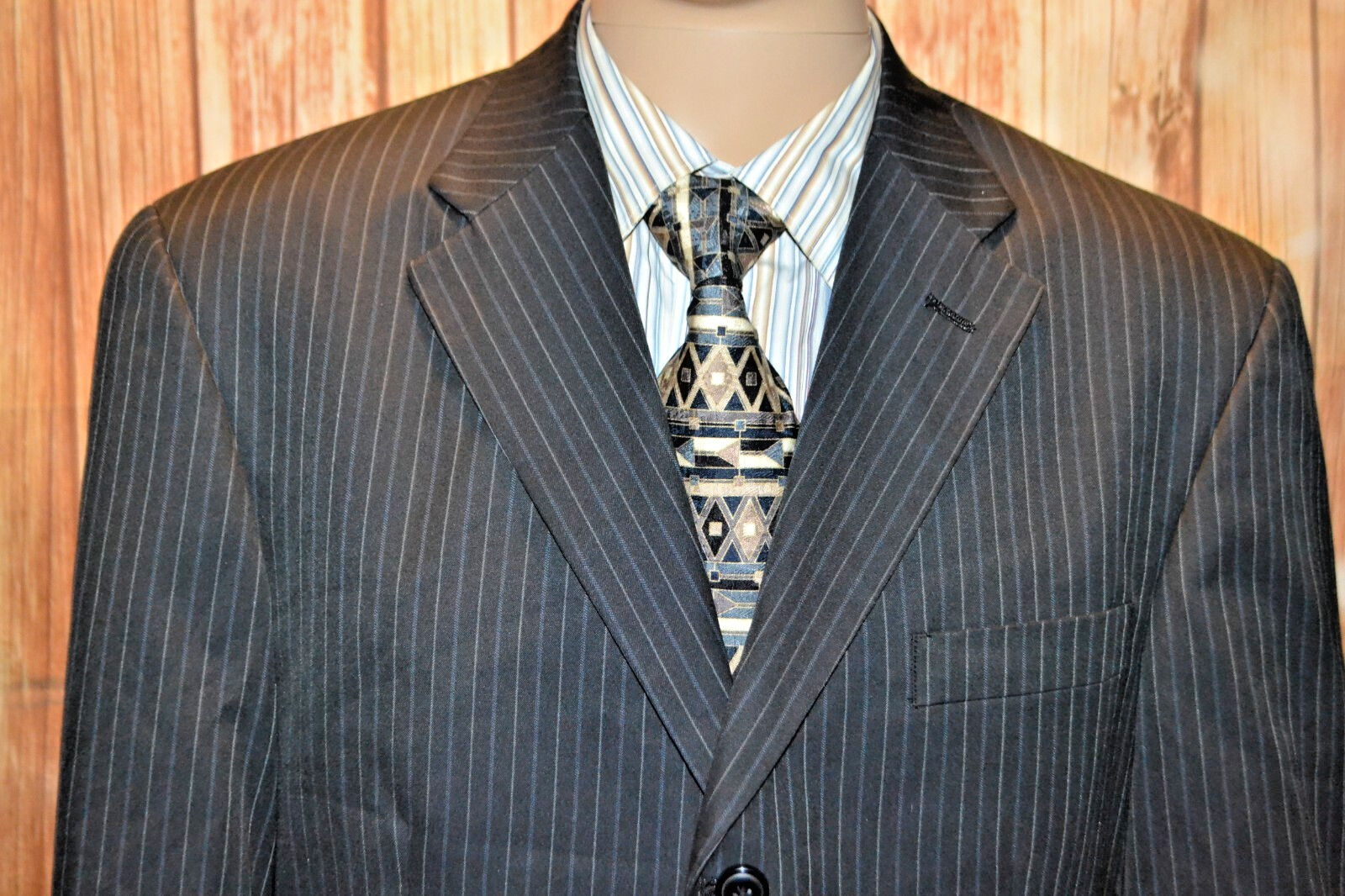 Haggar Men Black Pinstripe Daul Vented 3 Front Button Suit Sz 42R Wst 36×28