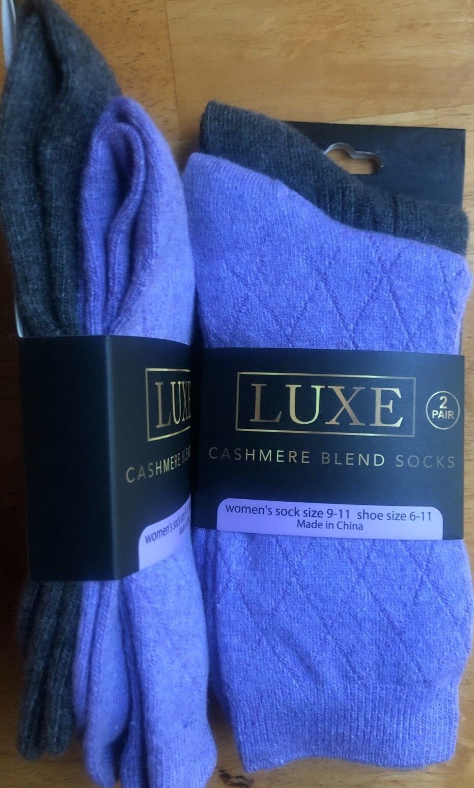 NEW WOMENS LUXE CASHMERE BLEND 2 PAIR CREW SOCKS SIZE 9-11 SHOE SIZE 6-11
