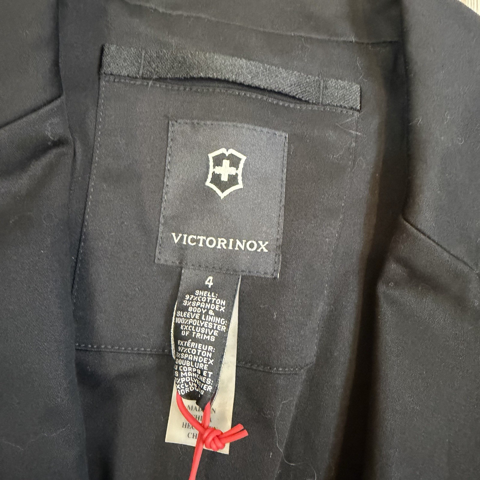 NWT Victorinox Size 4 Geneva Blazer Black One Button Closure