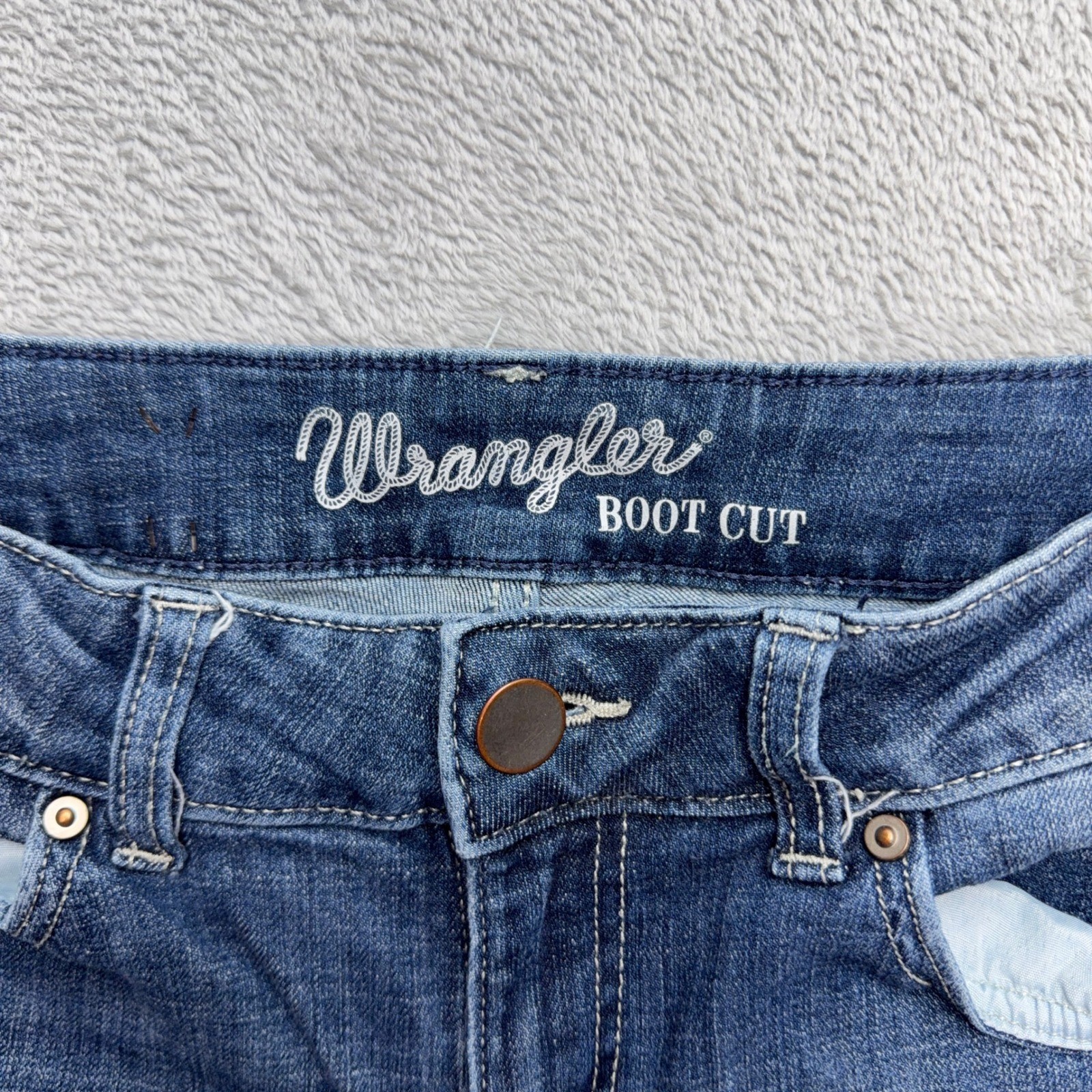 Wrangler Jeans Womens 7×34 Blue Boot Cut Mid Rise Stretch Denim