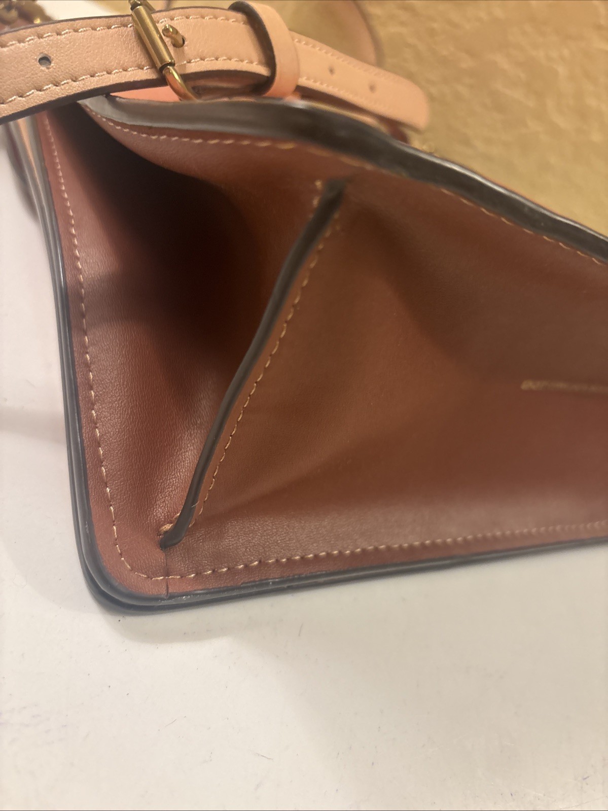 COACH WILLIS 2 Tone Brown LEATHER 2-WAY W HANDLE CROSSBODY BAG 10” Stain (o66
