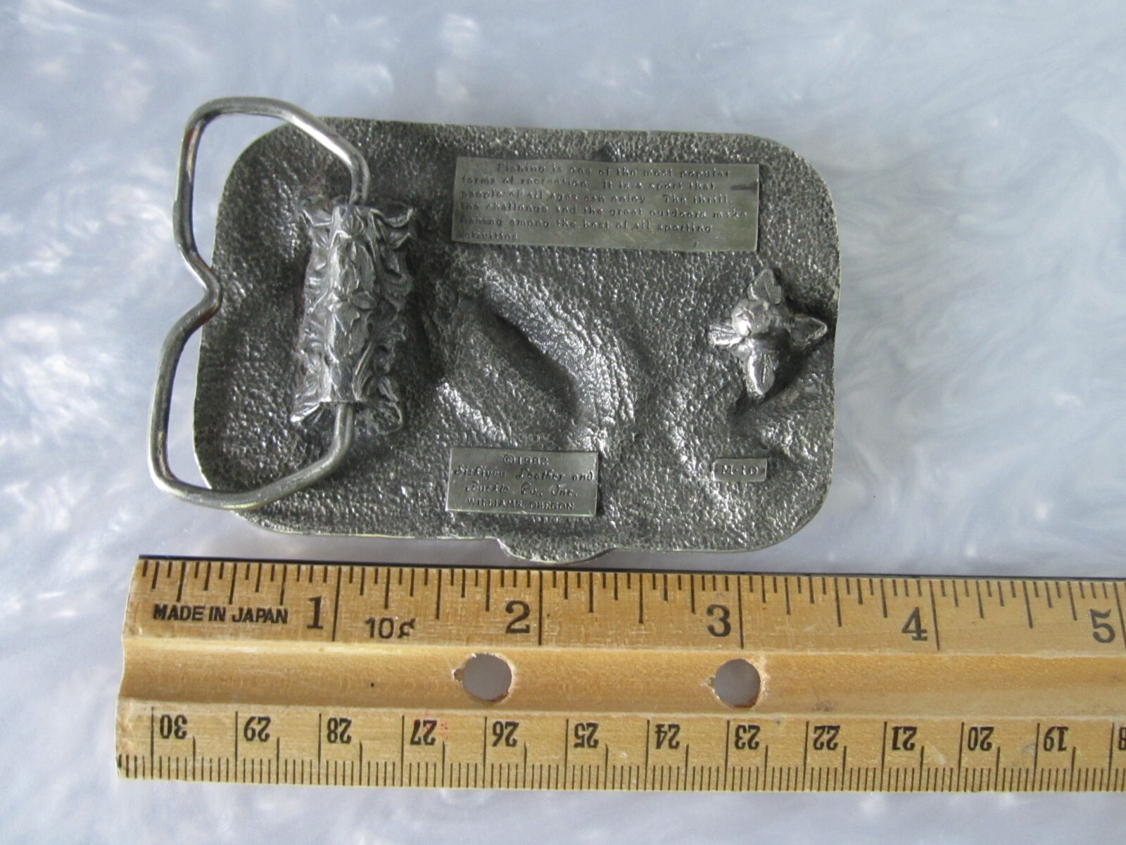 VINTAGE 1982 SALMON FISH OUTDOOR SPORTS FISHING SISKIYOU FISHERMANS BELT BUCKLE