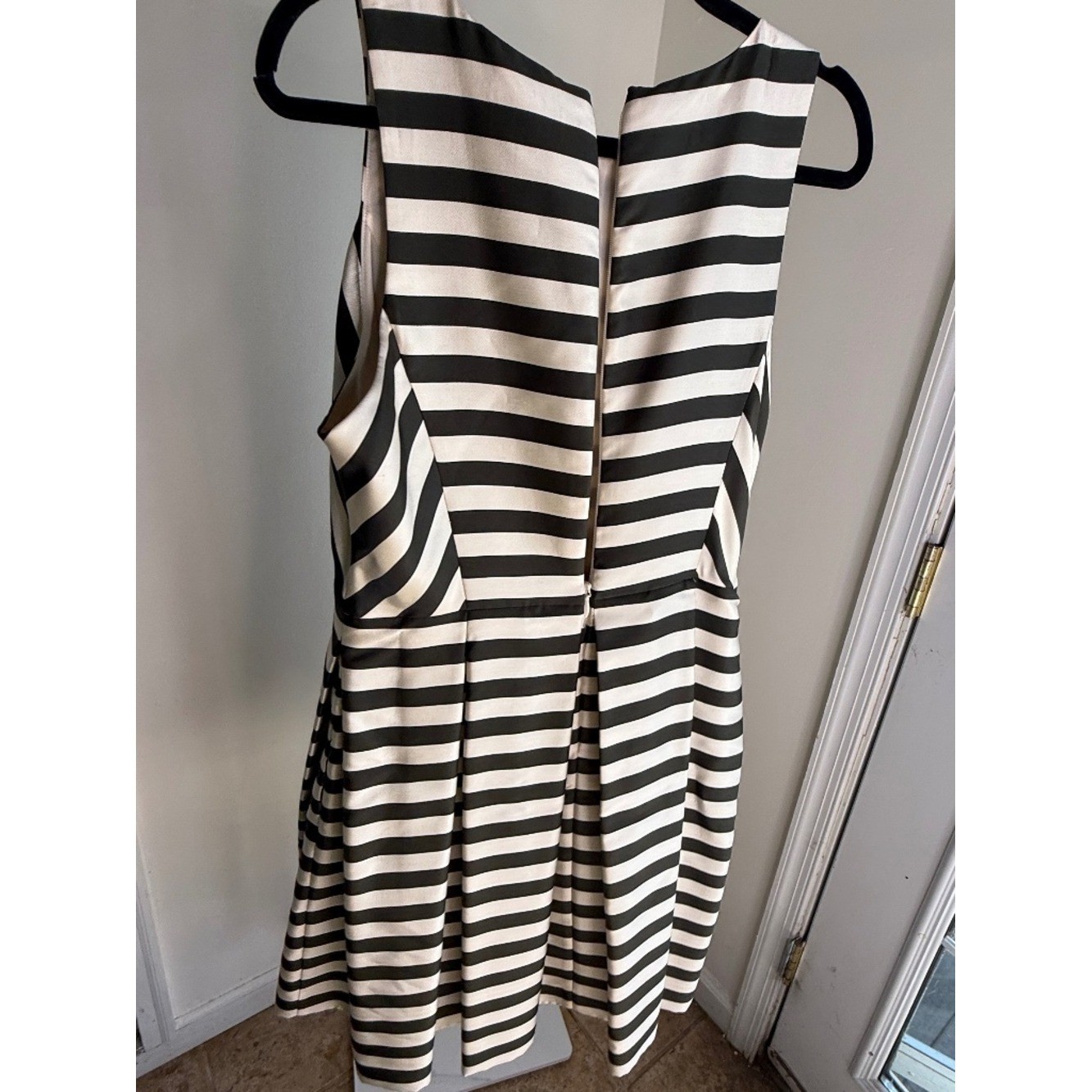 Lord & Taylor Black Ivory Striped Fit Flare Dress Women 14 Full Skirt Midi
