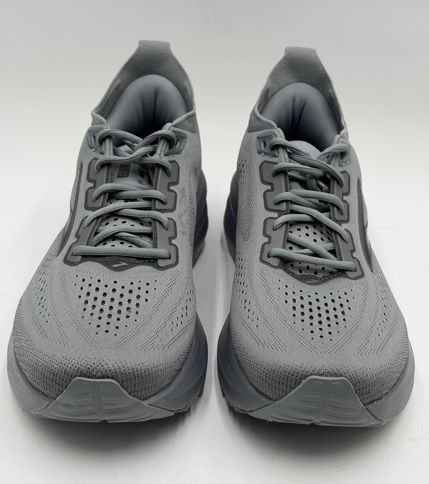 NEW BROOKS SZ 11 GLYCERIN 23 RUN & WALK cushion shoes men’s In Grey Pearl Black