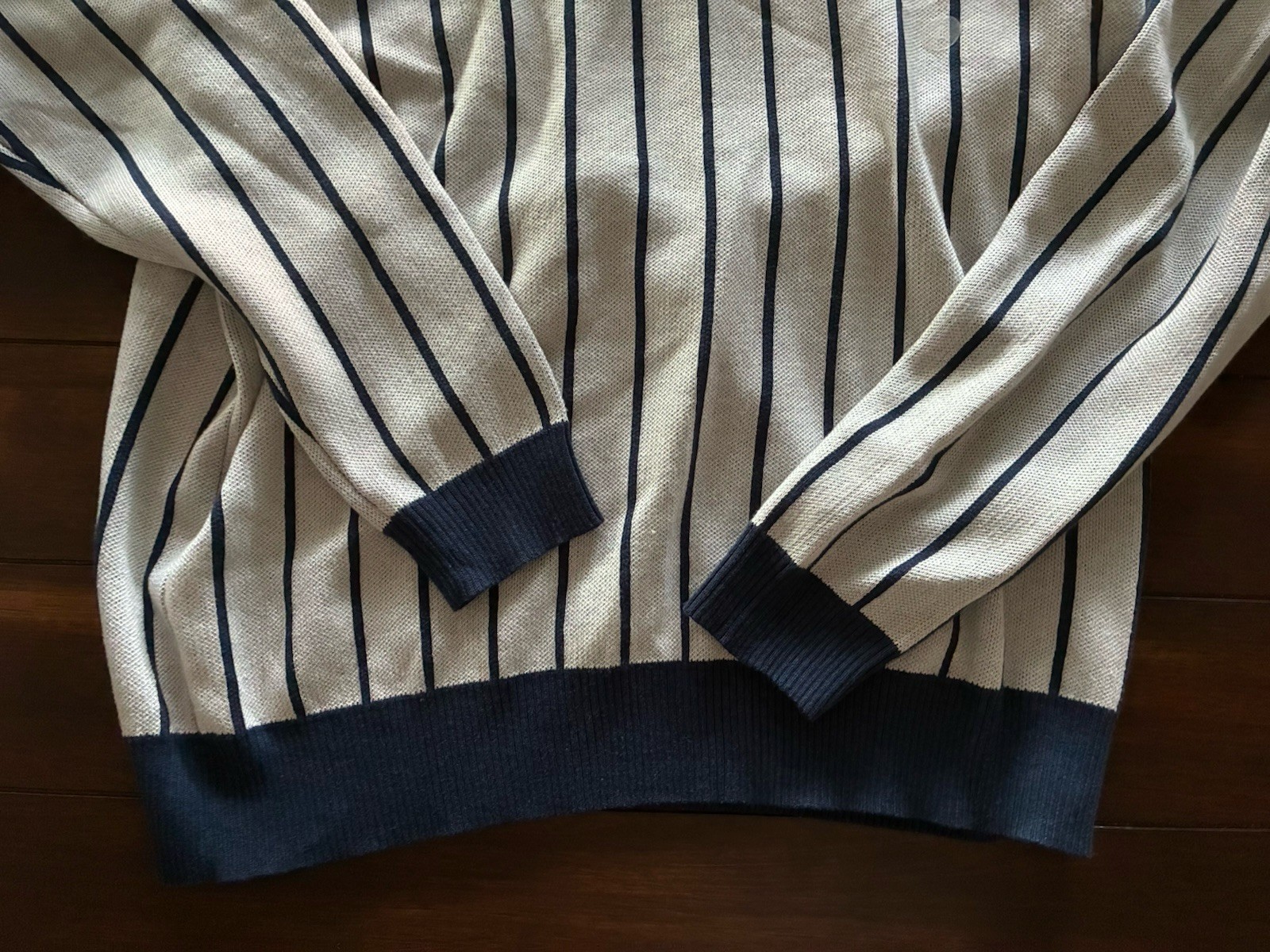 pacsun chillin long sleeve white navy mens large striped