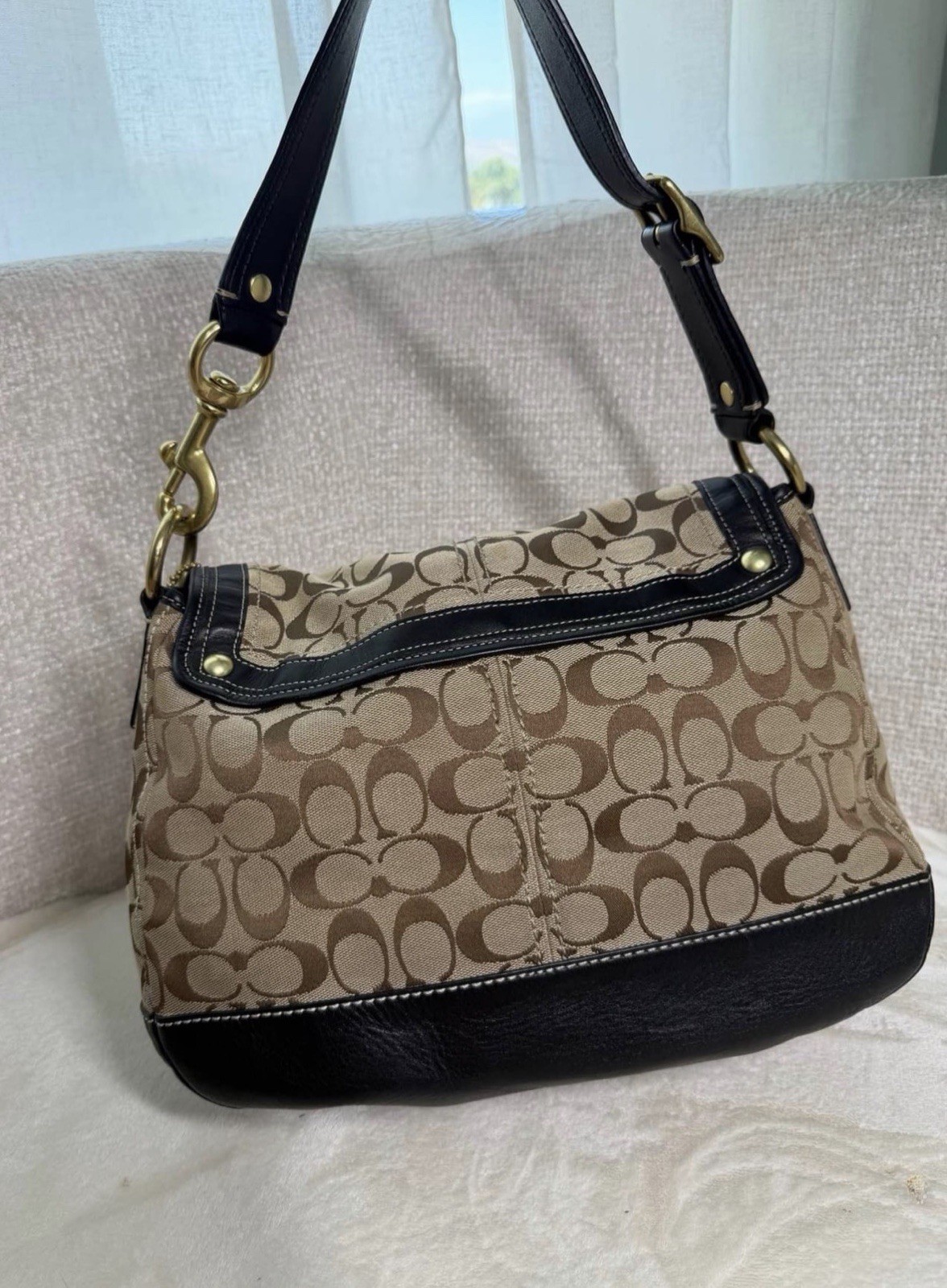 Coach Signature large Shoulder Bag Beige/Brown/Black Turn Lock Zip Detach Strap