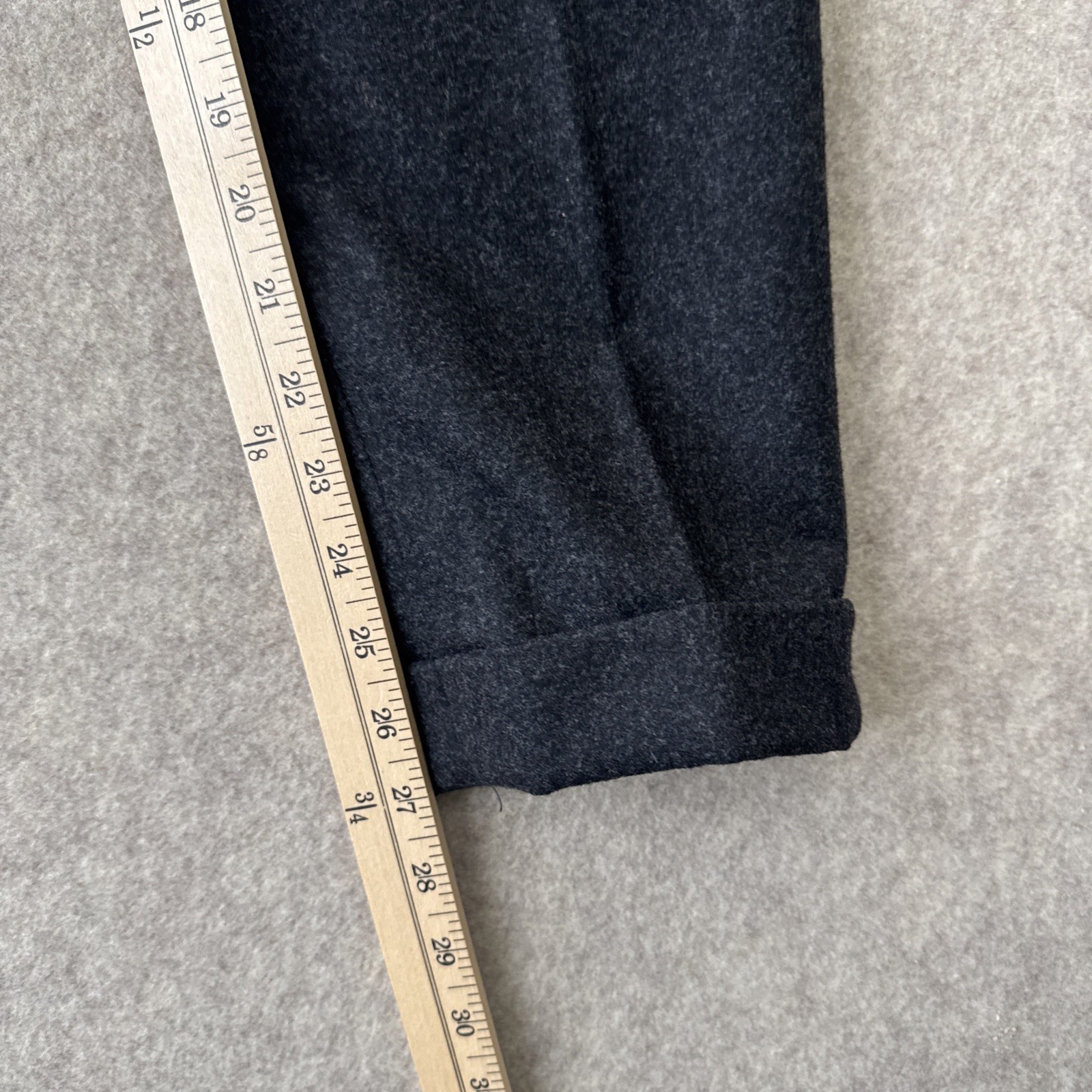 Suitsupply Ames Pleat Pants Mens 32 100% Wool Flannel Drawstring Cuffed Tapered