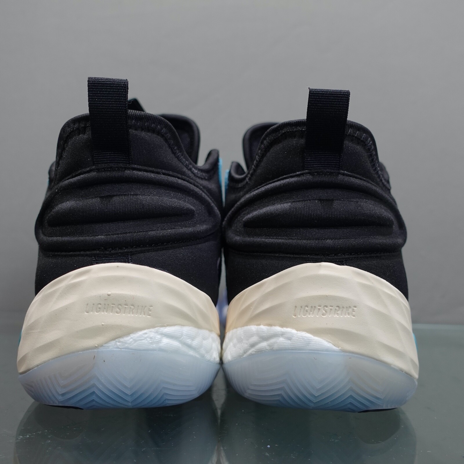 Adidas BYW Select Men’s Size 7 Sneaker Basketball Shoe #949