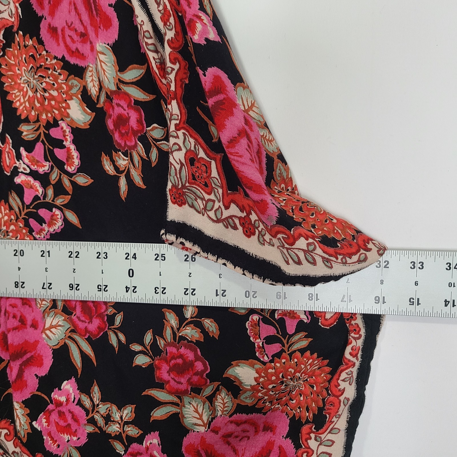Vtg 90s Y2K Angie Colorful Lightweight Oversized Relaxed Shawl Roses Floral Lg