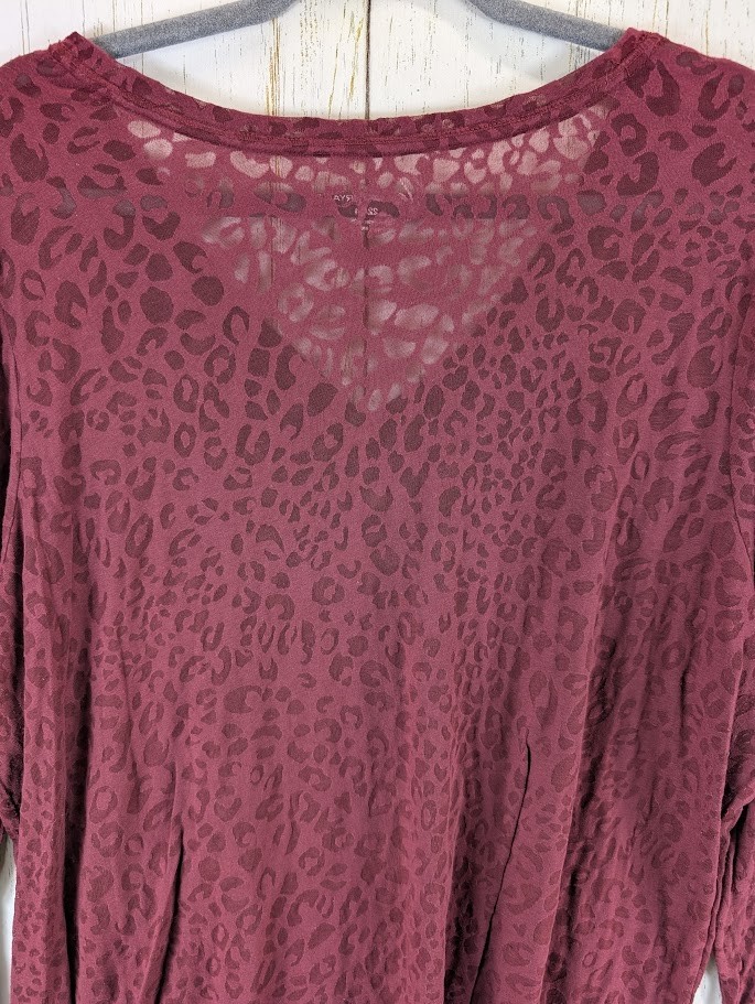 Lane Bryant Size 22/24 Red Cheetah Print V Neck Long Sleeve Womens Top