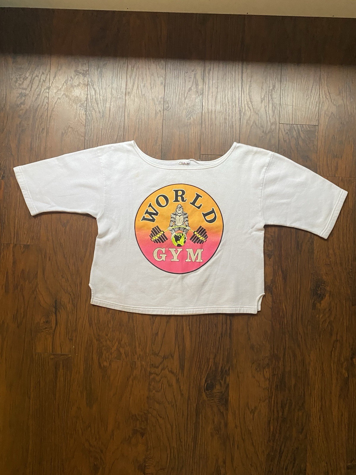 VINTAGE WORLD GYM SWEATSHIRT 80S CROPPED PULLOVER GOLDS POWERHOUSE BODYBUILDING