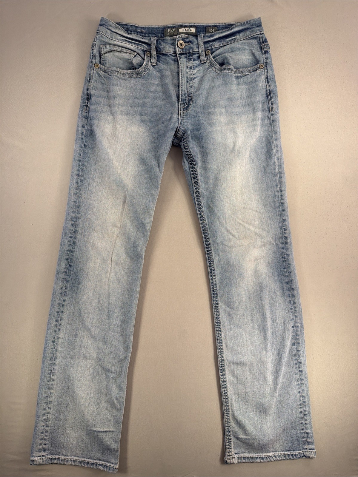 BKE Jake Jeans Mens 32L Light Wash Bootleg Bootcut Stretch Denim Blue