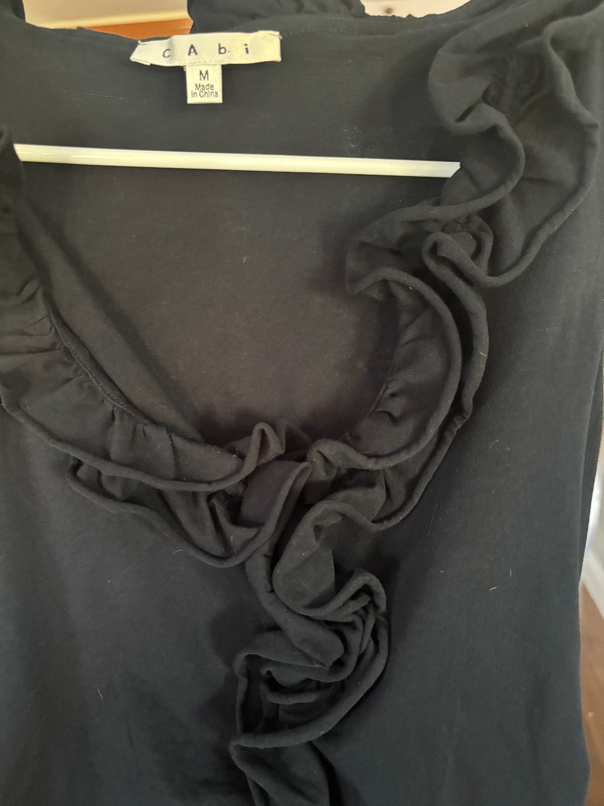 CAbi Swoon Navy Blue Ruffle Ruched Sleeveless Top Stretch Women’s Size M 740