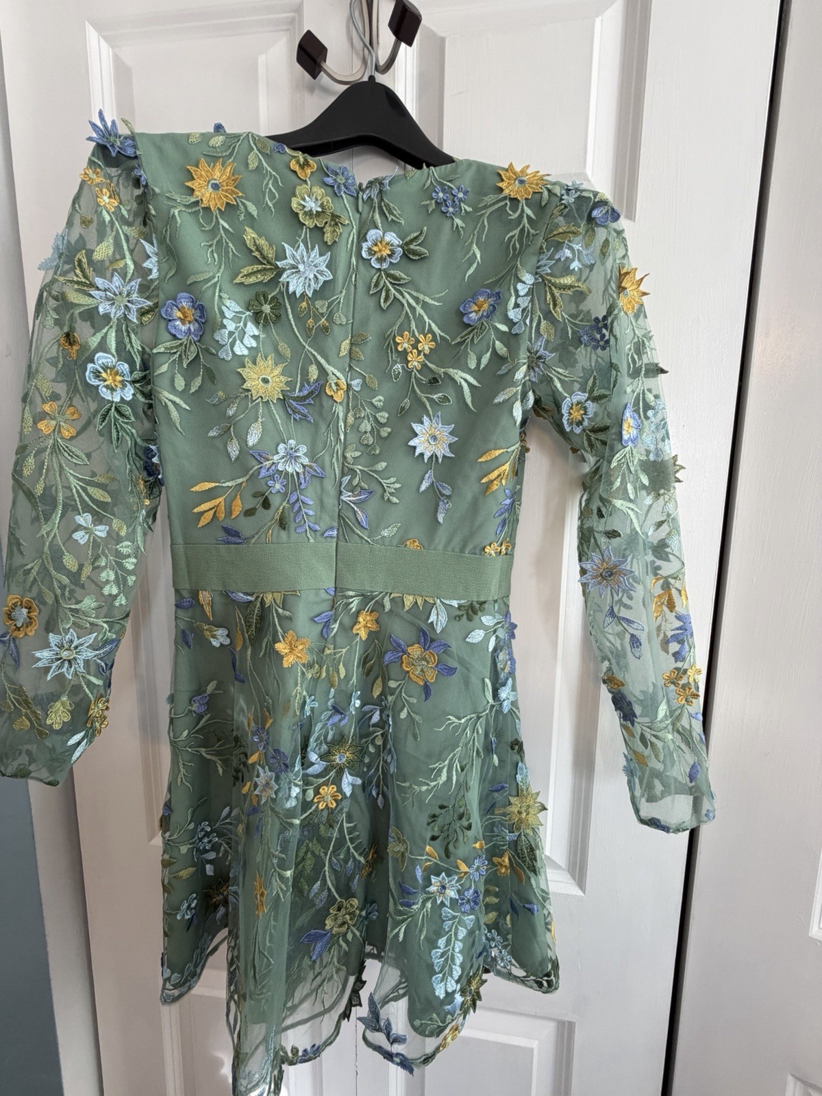 Dress The Population S Green Floral Embroidered Mesh V-Neck Lined Zip Mini Dress