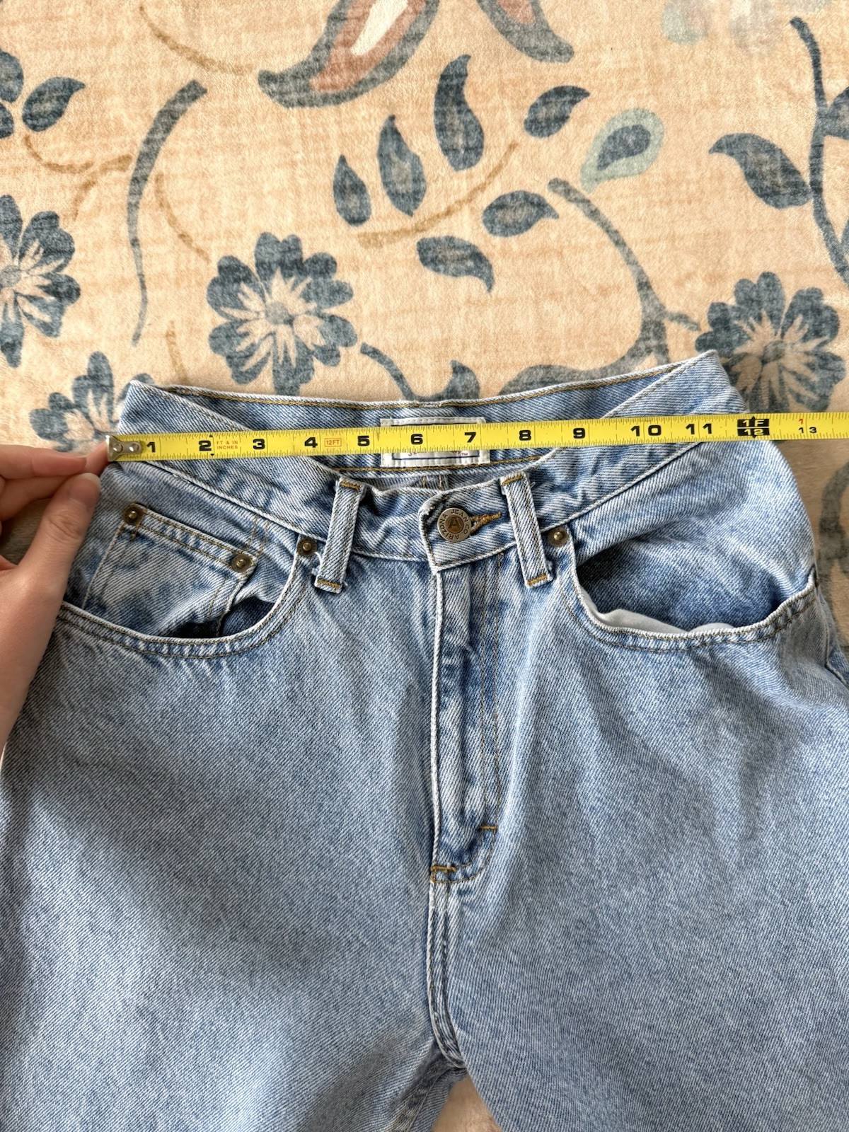 Vintage 90’s Arizona Jean Co. Light Wash Blue Denim Jeans Straight Leg Size 3