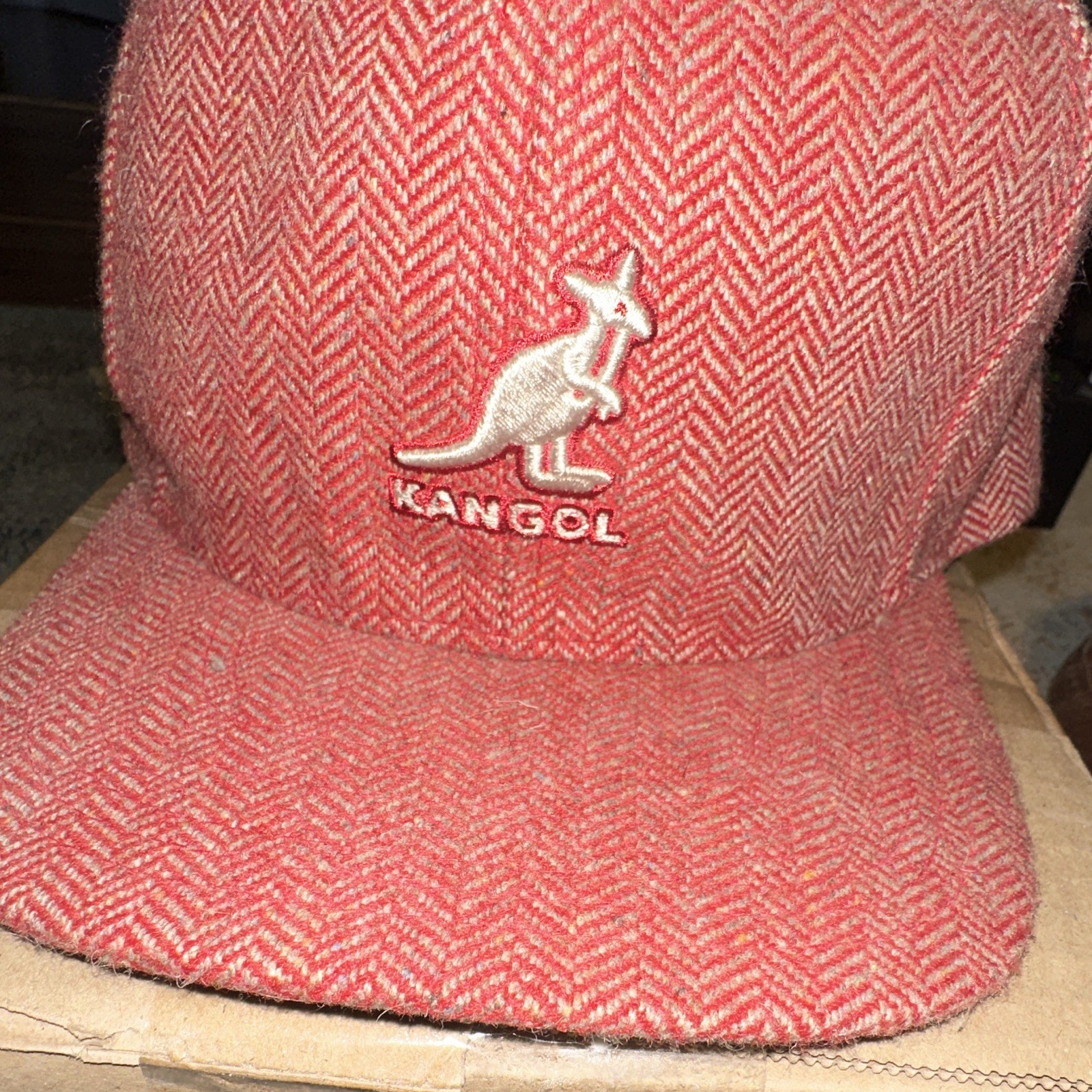 Kangol Red Herringbone Adjustable Baseball Cap Men’s One Size Kangaroo