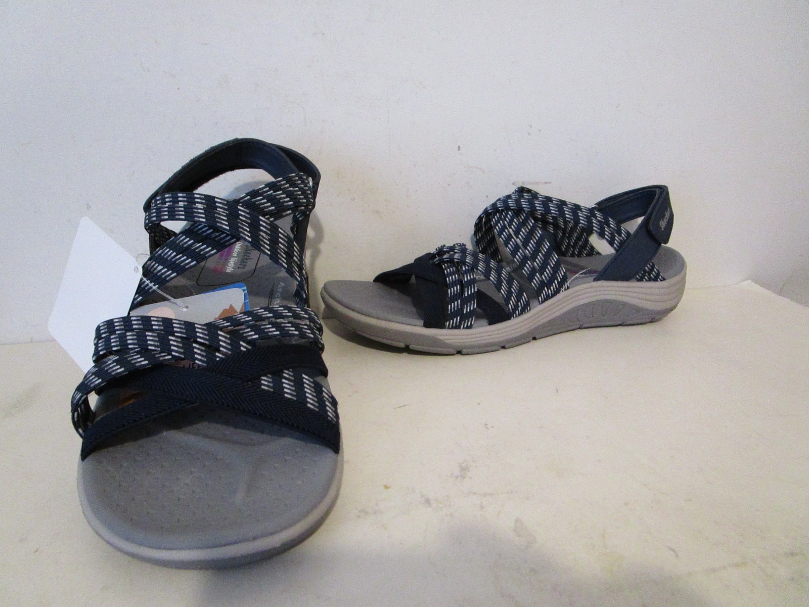 Skechers Washable Vegan Reggae Cup Sport Womens Sandals Navy Size 8