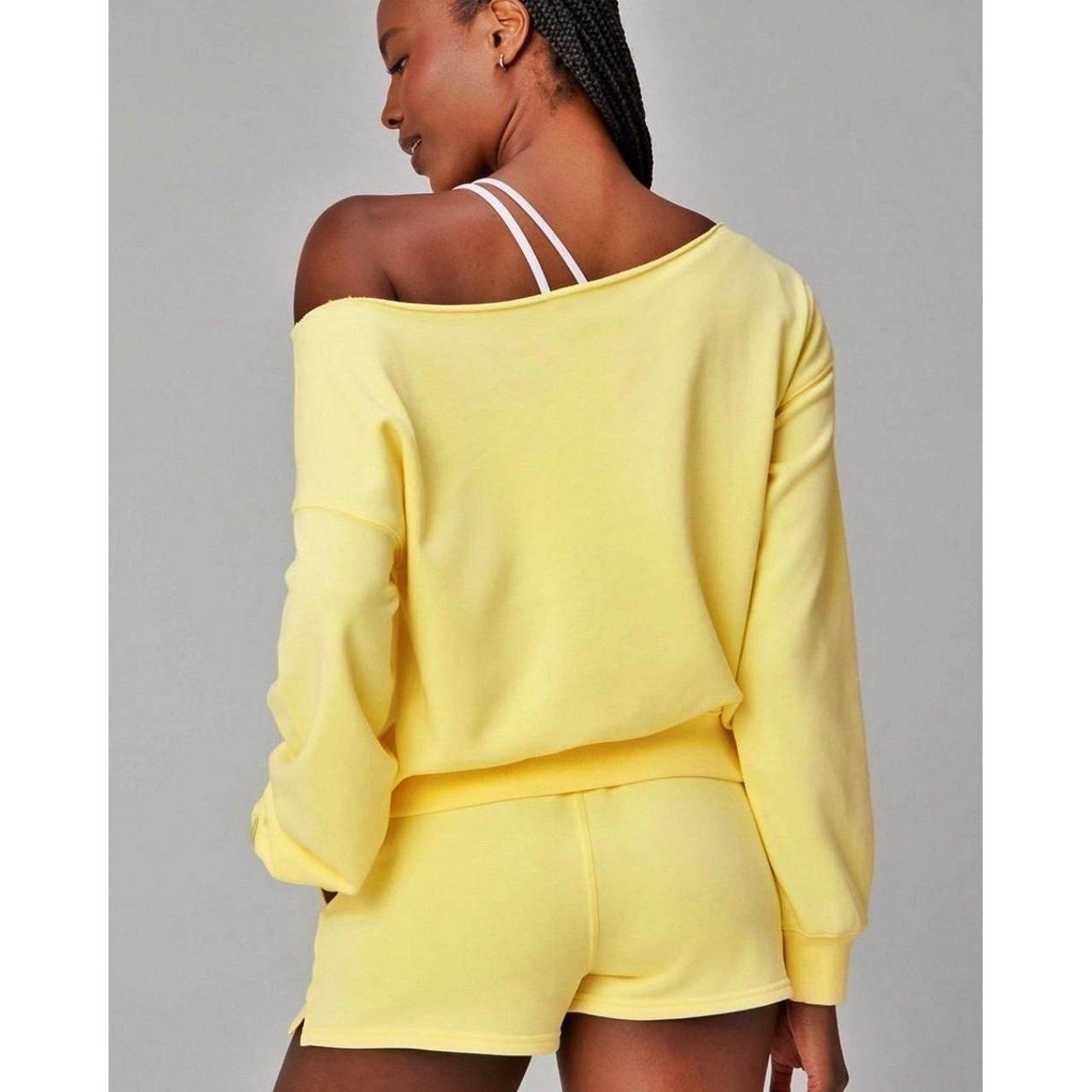 Joylab after shoulder, bright, yellow woman sweater lounge size extra large