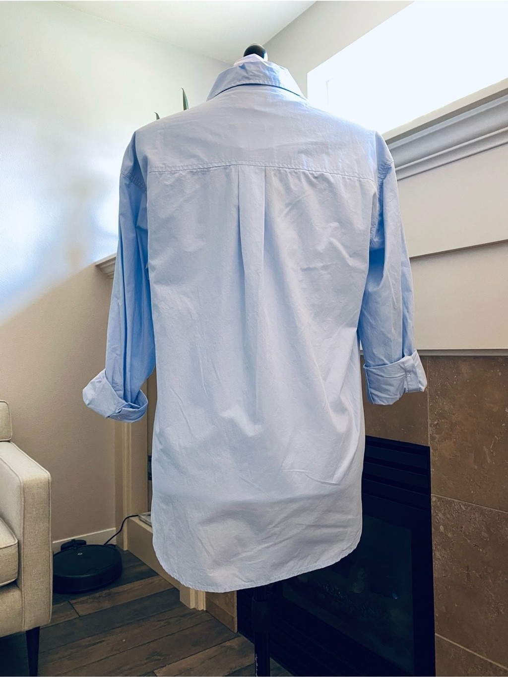 NWT Universal Thread Light Blue Women’s Oversized Fit Button-Down Shirt