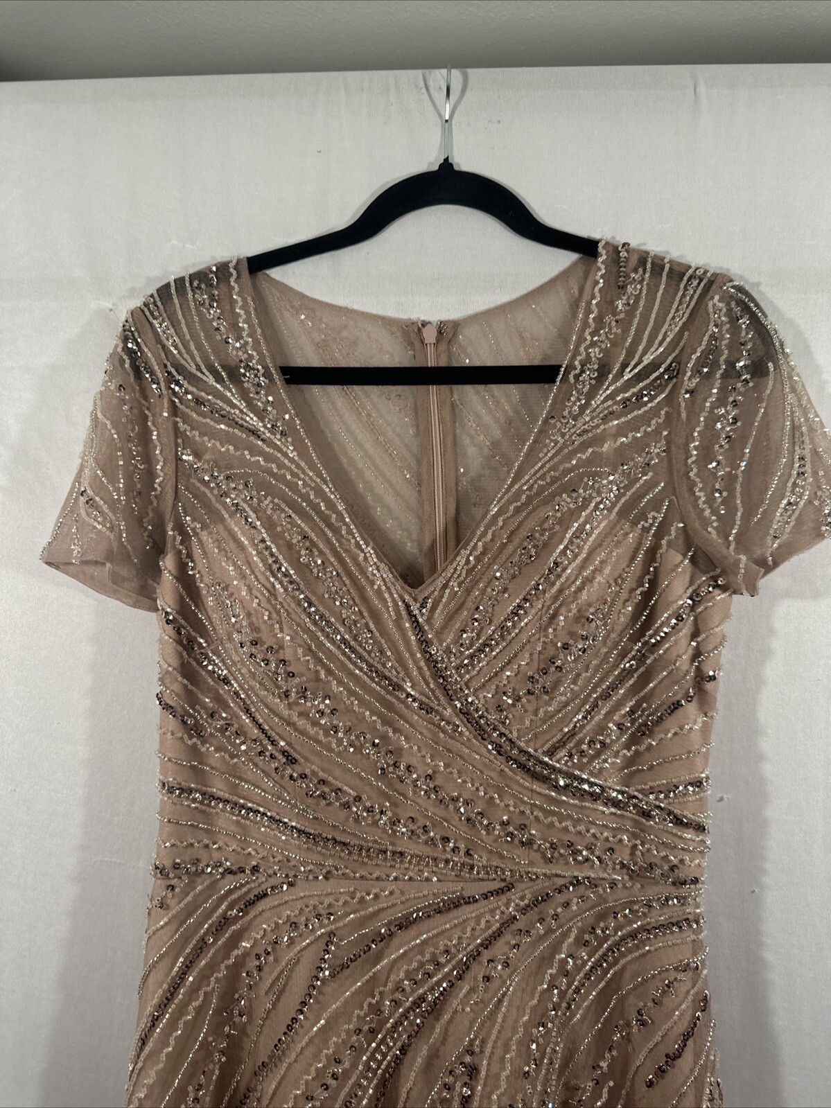 NEW $379 Xscape [ 6 ] V Neck Beaded Chiffon A Line Gown In Blush Pink #J501