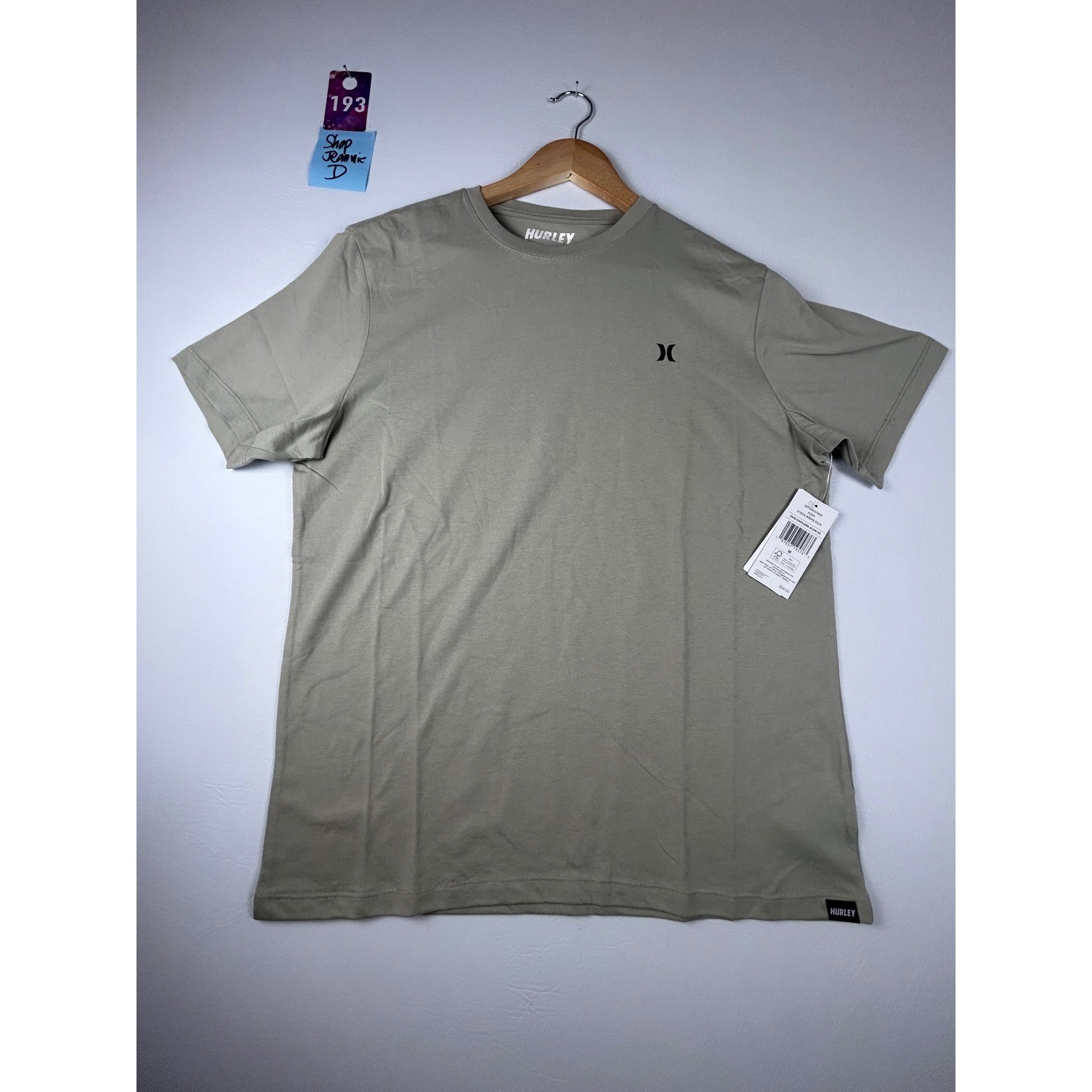 NNWT Hurley Men Explore Shirt Medium Gray Green Outdoor Adventure Streetwear Tee