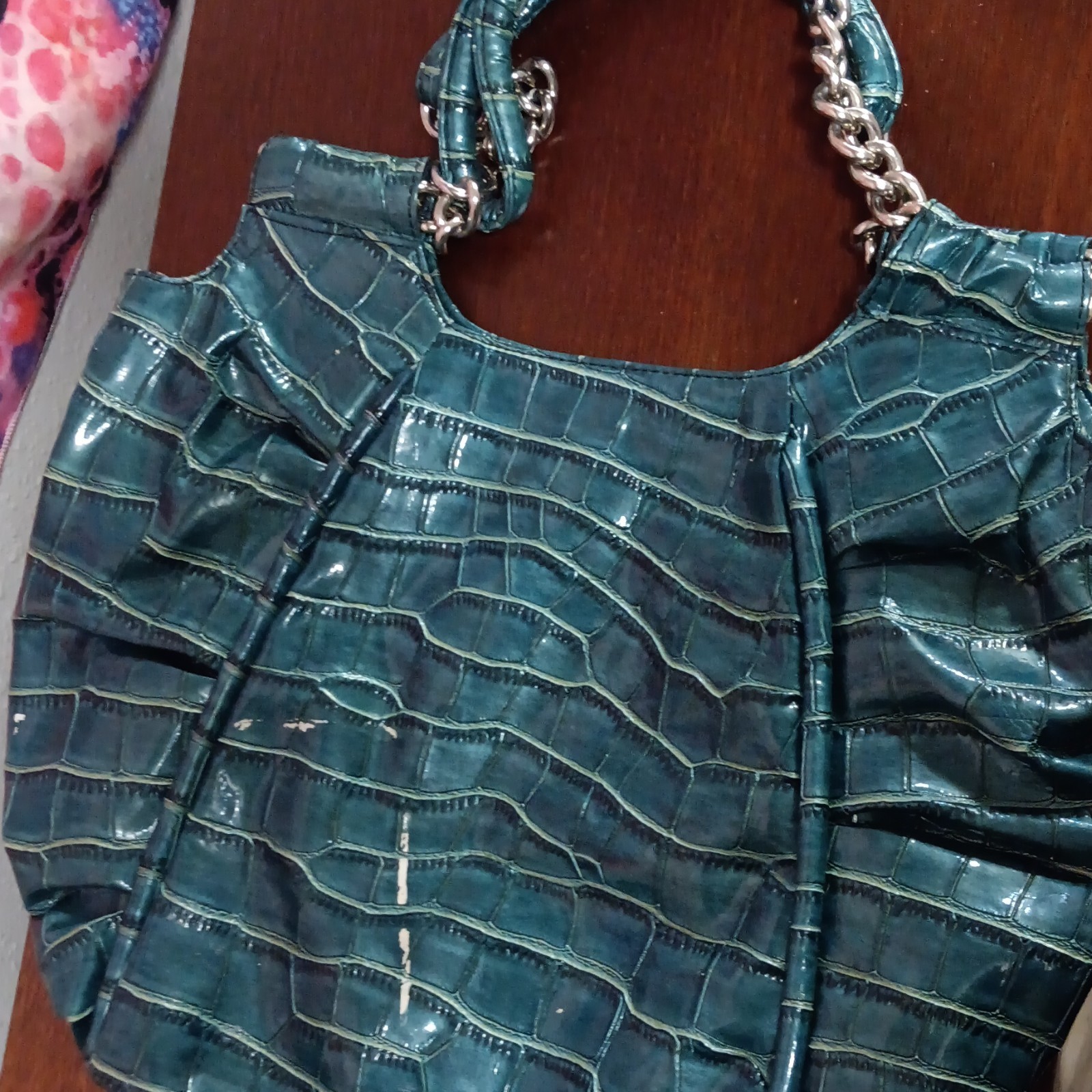 Carlos Santana Blue Croc Embossed Medium Shoulder Bag Chain Strap Magnetic