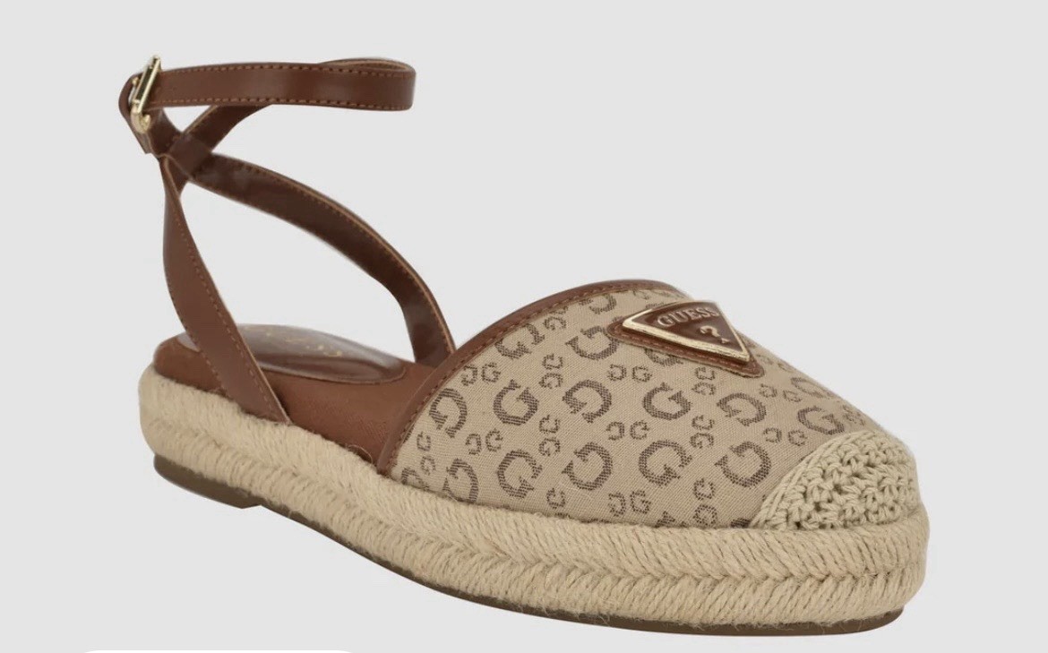 Guess Espadrille Brown Beige Canvas Flats Summer Spring Vacation Cruise NWT
